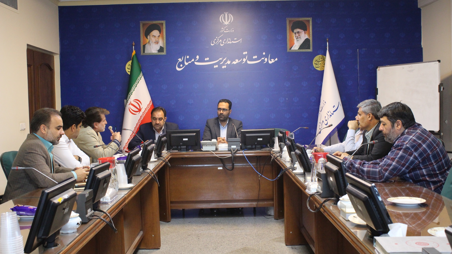 جلسه دو سوخته نمودن نانوایی‌های استان