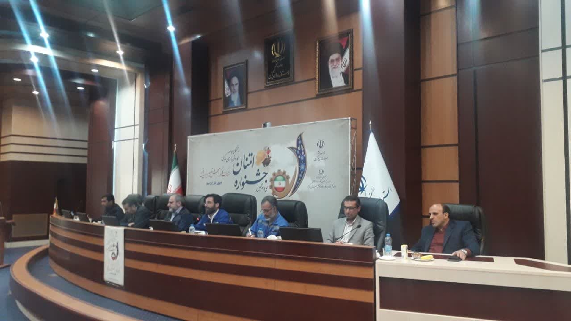 برگزاری سی و پنجمین جشنواره امتنان به مناسبت گرامیداشت هفته کار و کارگر.