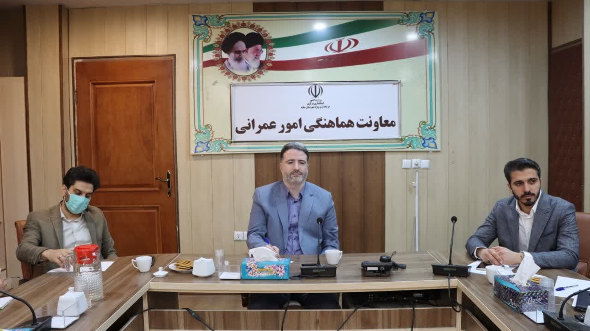 جلسه ساماندهی کشتارگاه های دام شهرستان ساوه با حضور حسنی معاون هماهنگی امور عمرانی فرماندار ساوه و سایر اعضای مربوطه برگزار شد.