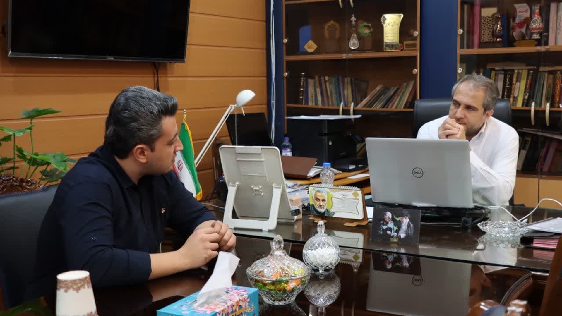 ملاقات مردمی   مهدی الیاسی معاون استاندار و فرماندار ویژه شهرستان ساوه.