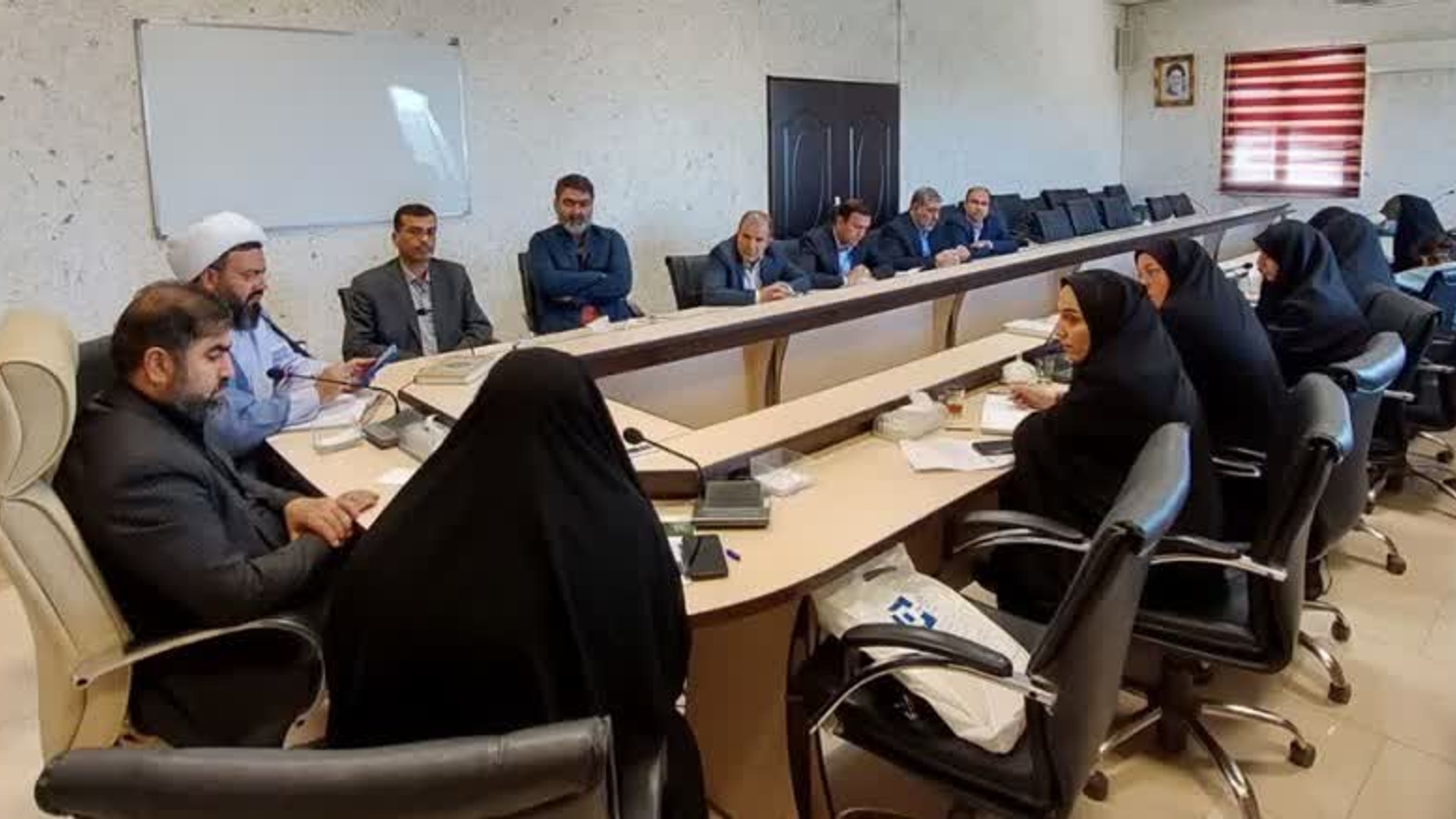 اولین جلسه شورای برنامه ریزی جمعیت شهرستان فراهان برگزار شد.