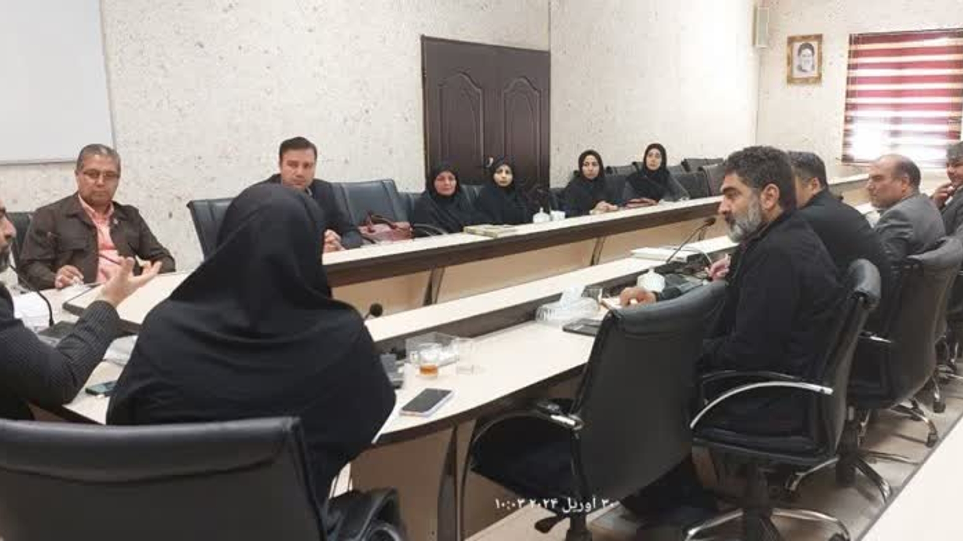 استفاده از ظرفیت تشکل های مردم نهاد در راستای کاهش مسائل و مشکلات اقتصادی، فرهنگی‌ و اجتماعی در شهرستان