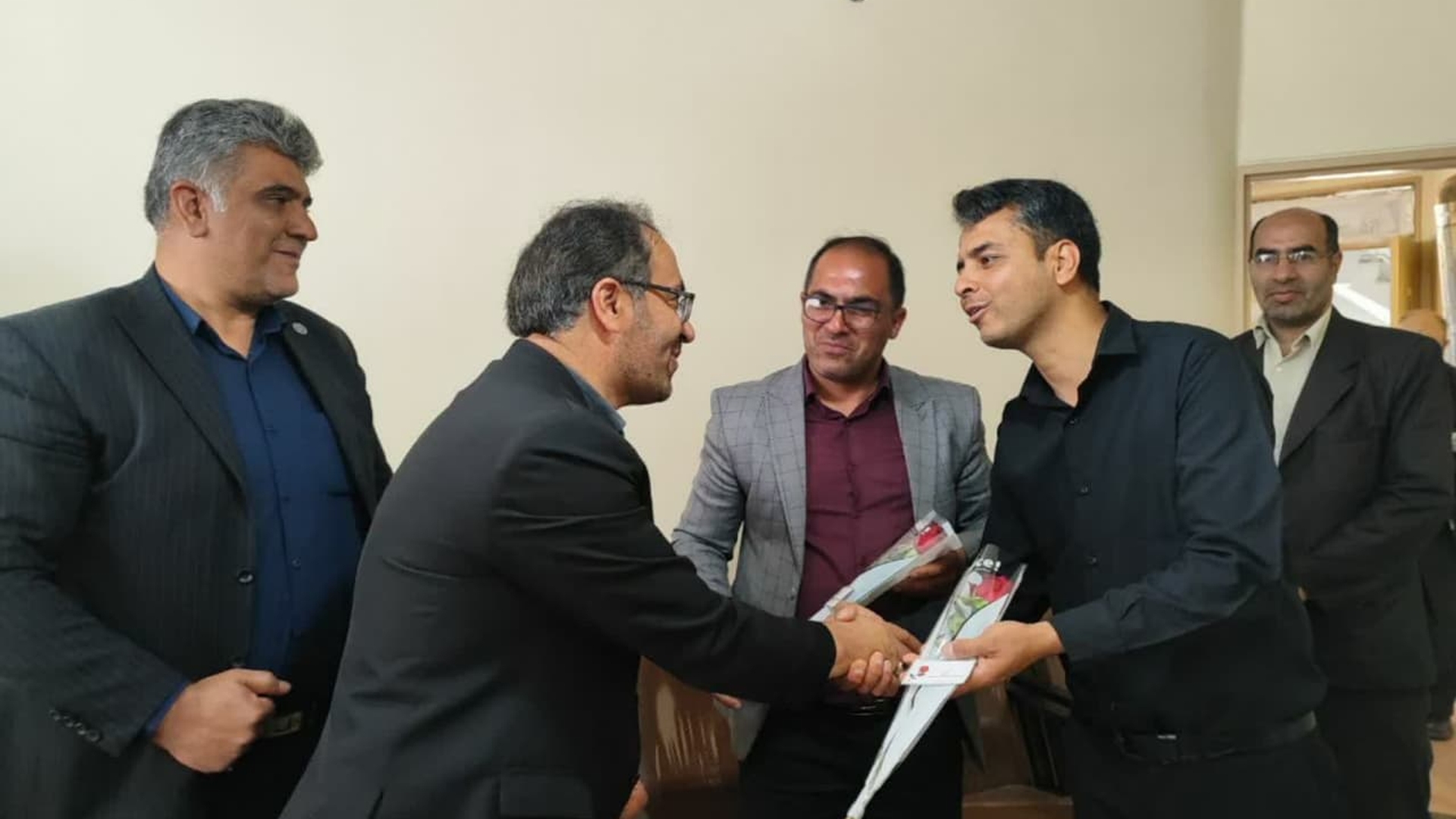 حضور دکتر اتابکی فرماندار در اتاق اصناف تفرش