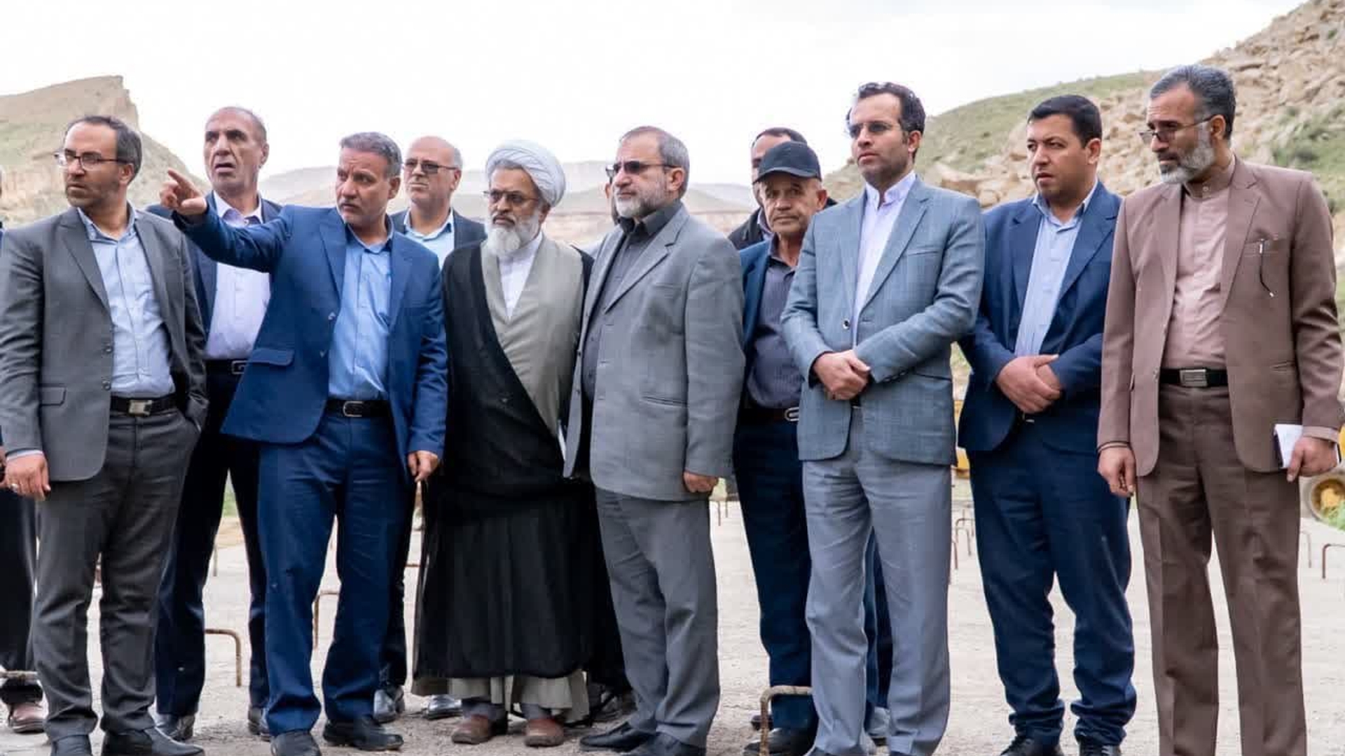 بازدید استاندار مرکزی از طرح‌ انتقال آبِ چشمه هفتیان به تفرش- مراحل پایانی ابَرپروژه‌ی آبرسانی