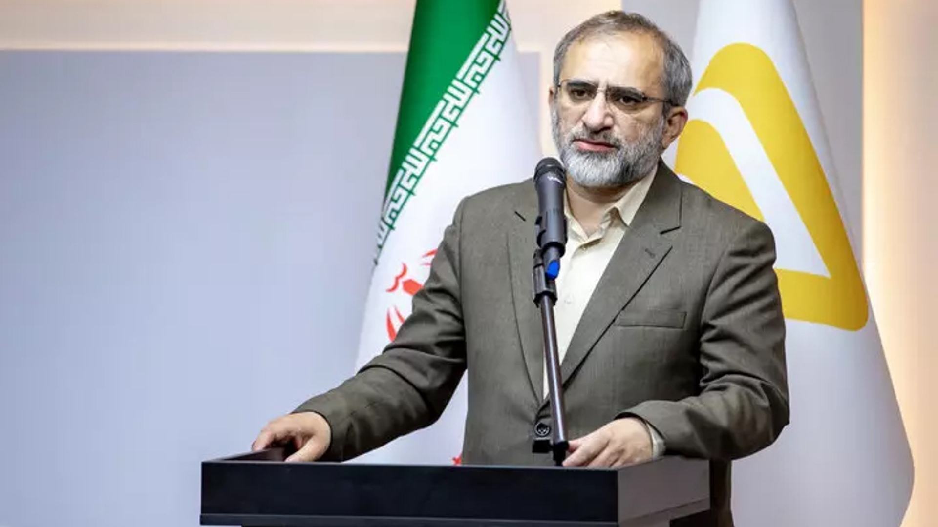 استاندار: وظیفه‌ی روابط عمومی‌ها در حوزه‌ی اقناع سنگین است