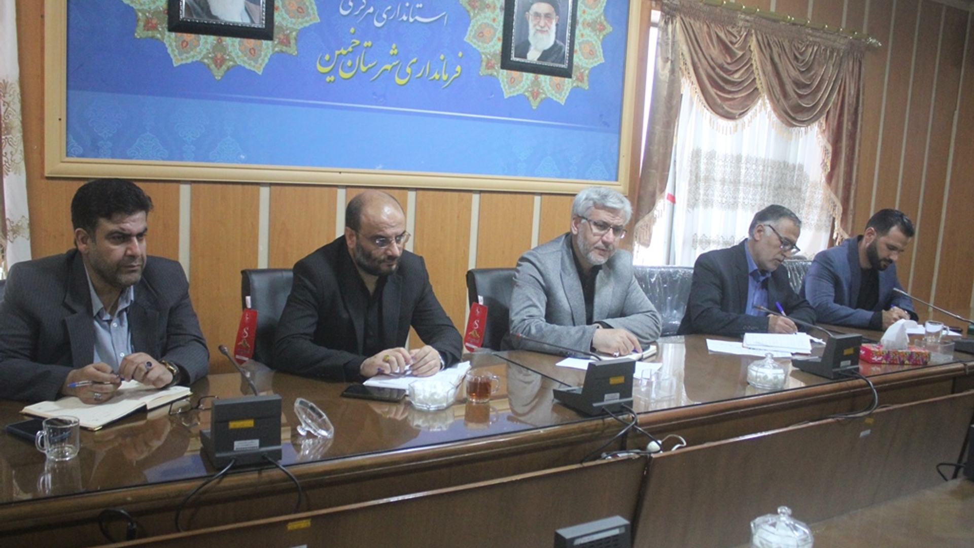 جلسه هماهنگی تعیین تکلیف پساب فاضلاب شرکت بهسا مرغ خمین برگزار شد