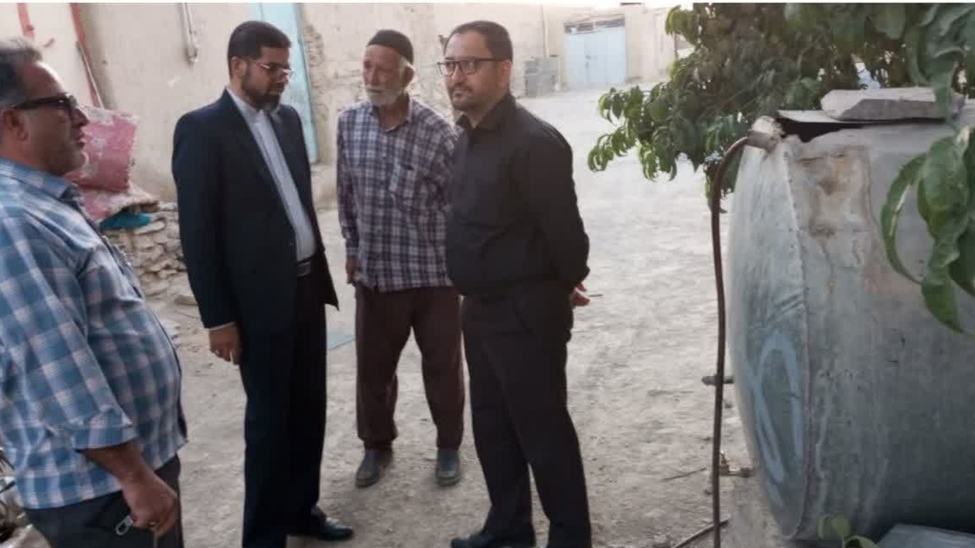 ابراهیم رستمی فرماندار شهرستان کمیجان:
مشکلات آب شرب روستای سلوکلو به دلیل افت آبدهی چاه های آب شرب مجتمع فخرالدین عراقی و خشک شدن چاه آب روستا می باشد.