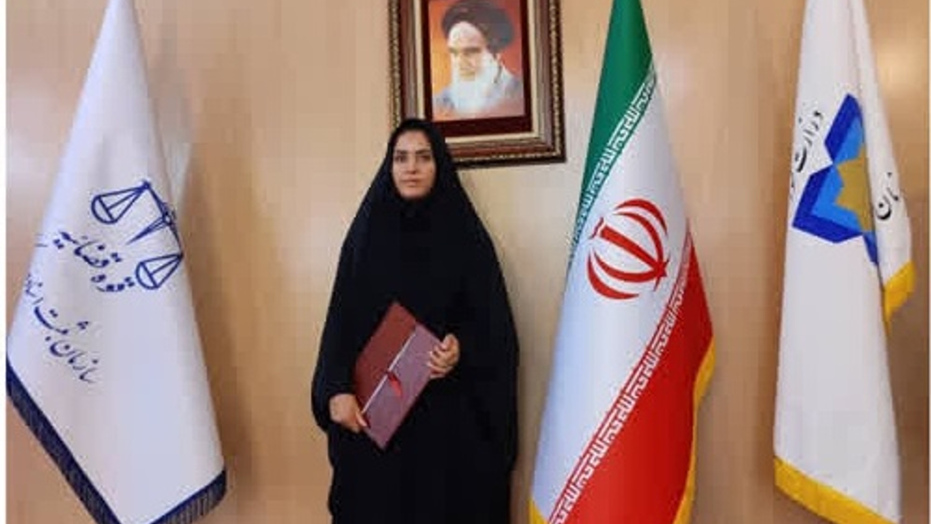 حضور نماینده دهیاران بخش مرکزی شهرستان کمیجان در همایش تقدیر از دهیاران برتر کشور