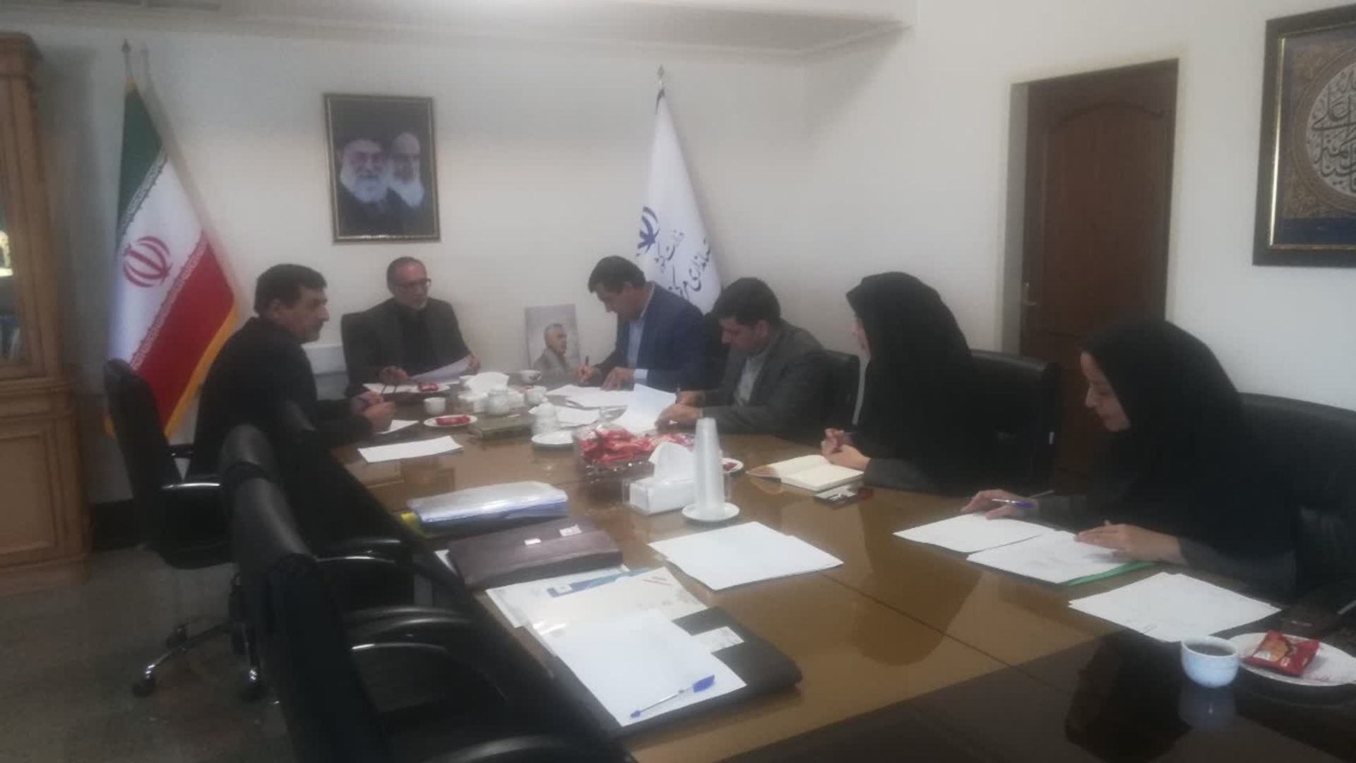 با حضور علیرضا حسنی،      مدیرکل امور اداری و مالی