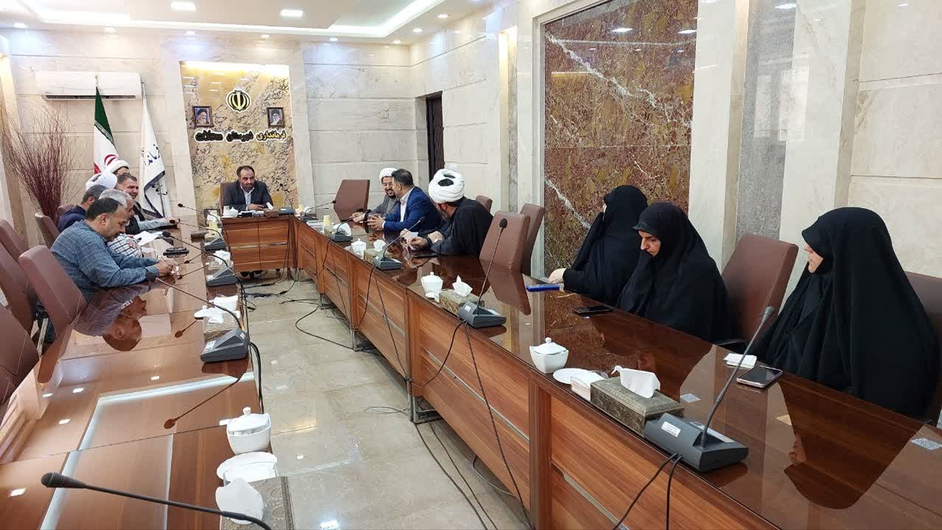 دیدار گروه جهادی طه با سرپرست فرمانداری شهرستان محلات