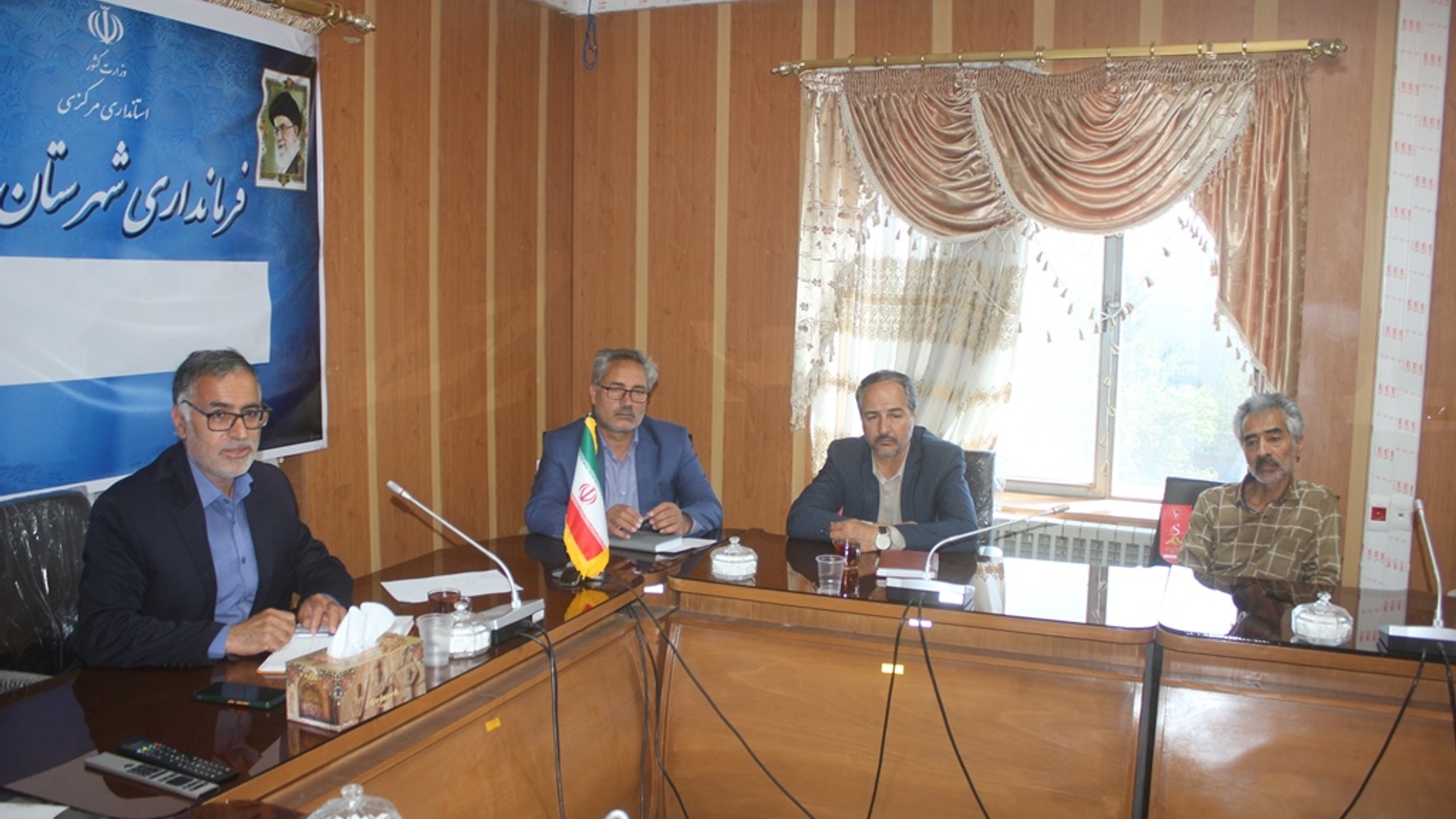 جلسه هماهنگی پشتیبانی راهیان نور در شهرستان خمین برگزار شد