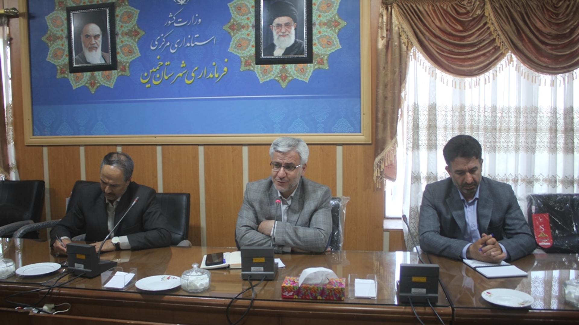 نشست تبیینی بصیرتی با موضوع انتخابات در شهرستان خمین برگزار شد