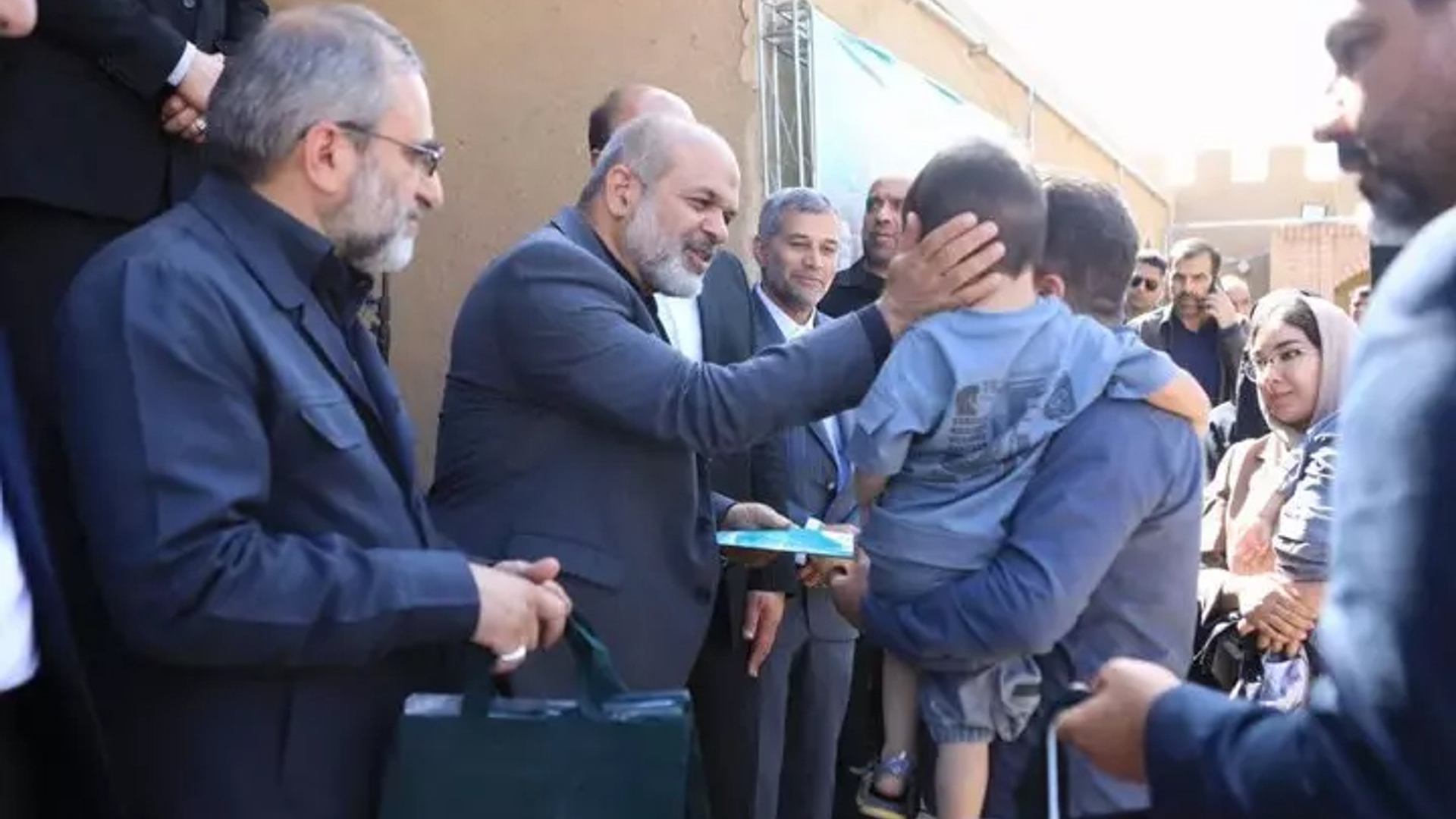 اهدای دو هزار و ۱۷۱ قطعه زمین به خانواده‌های خوش جمعیت استان مرکزی