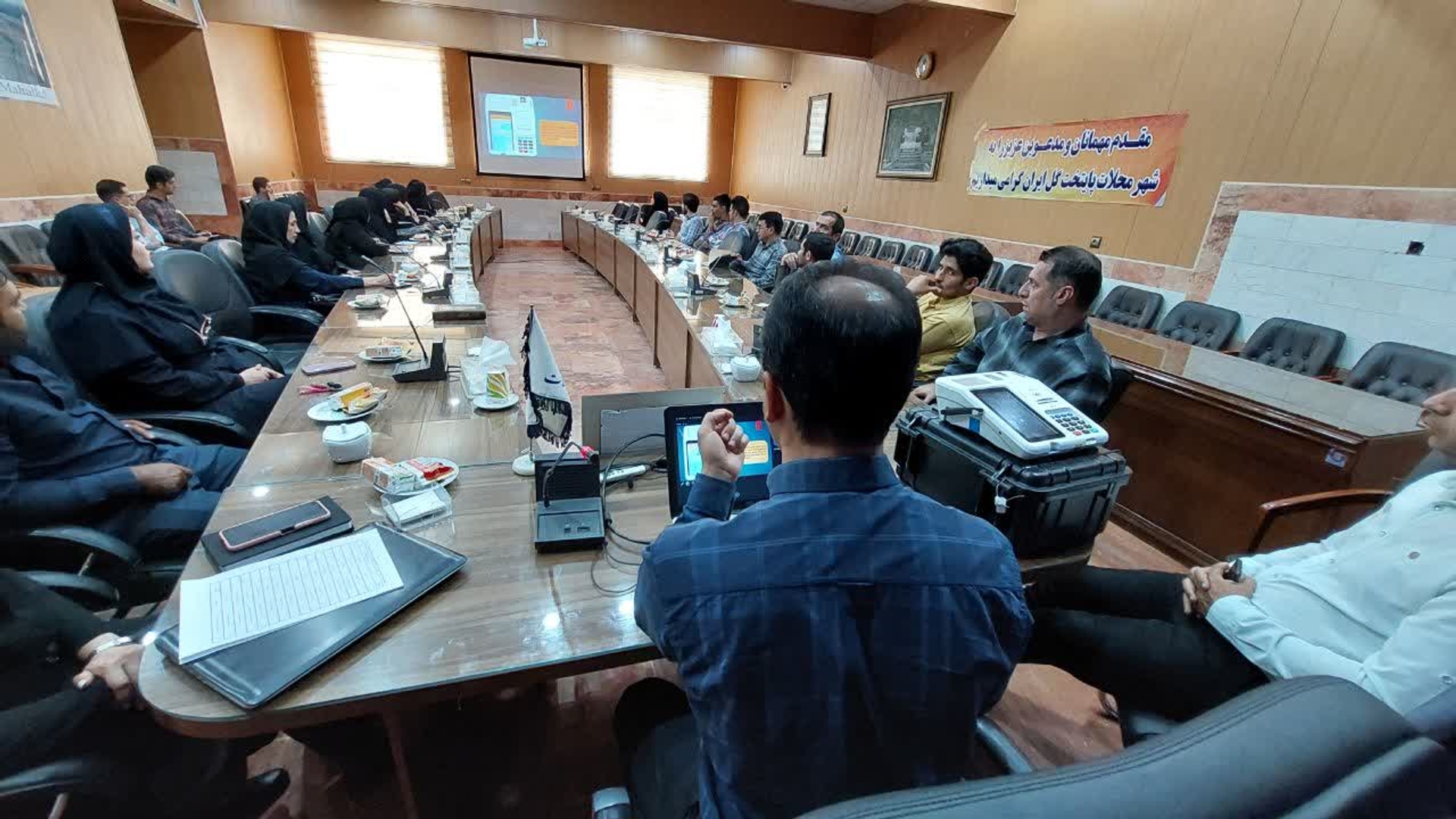 برگزاری جلسه آموزشی کاربران دستگاه‌های احراز هویت شعب اخذ رای در شهرستان محلات