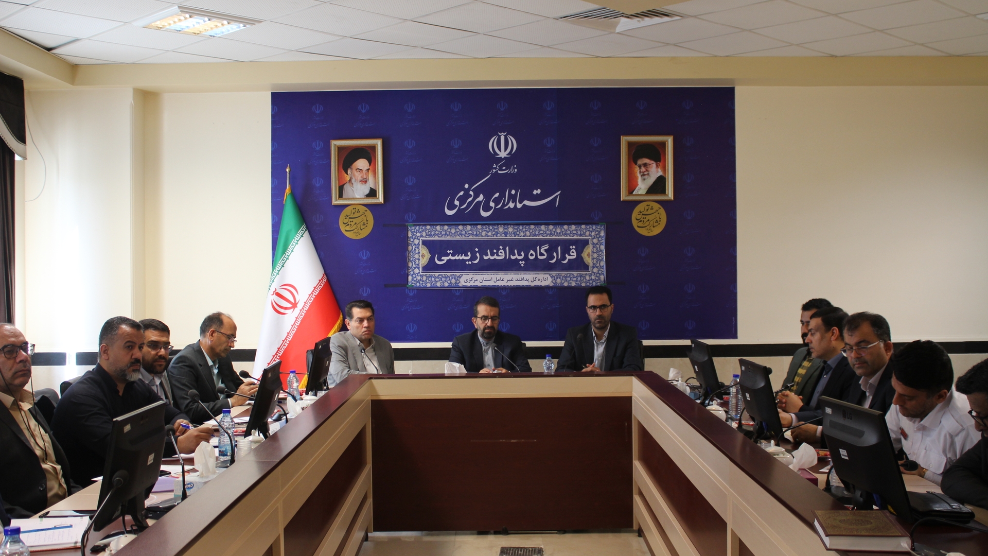 جلسه قرارکاه  پدافند زیستی استان