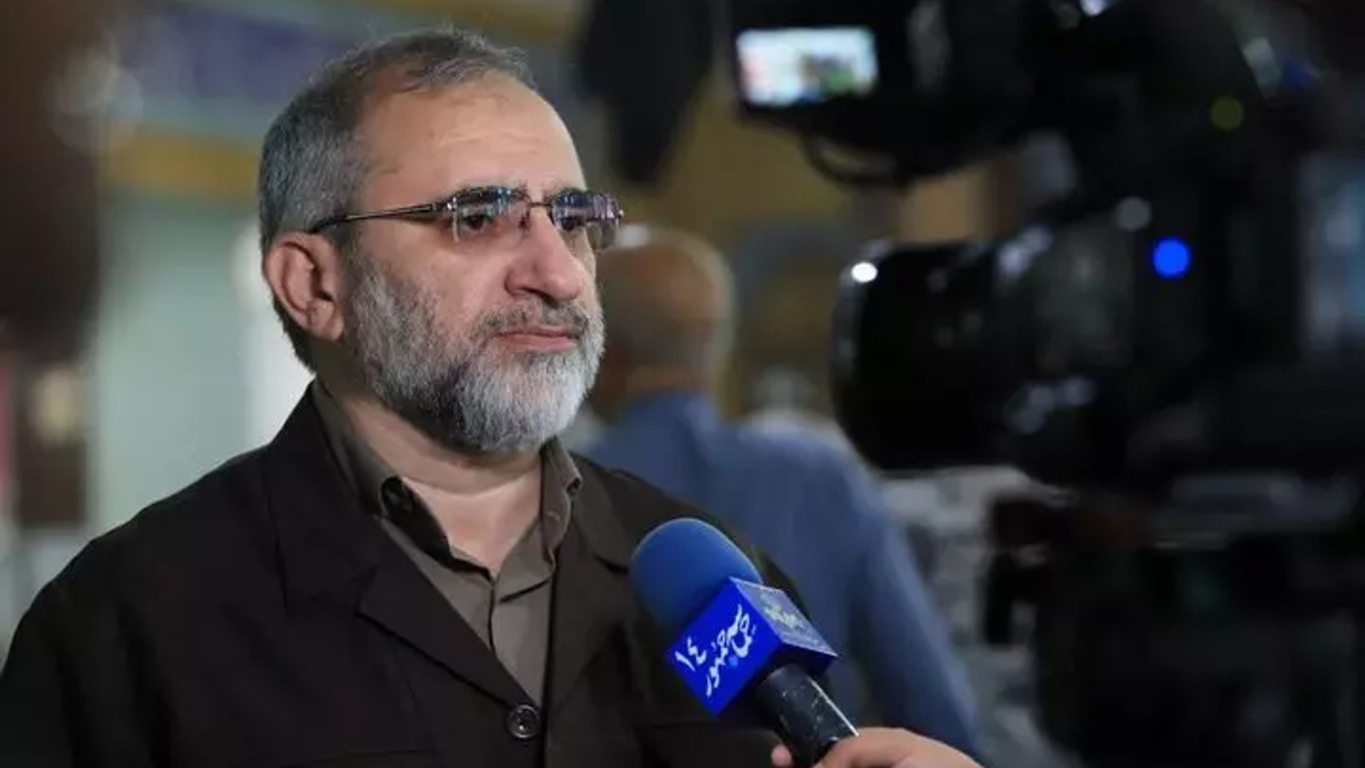 استاندار مرکزی: حضور در انتخابات حق و تکلیف است