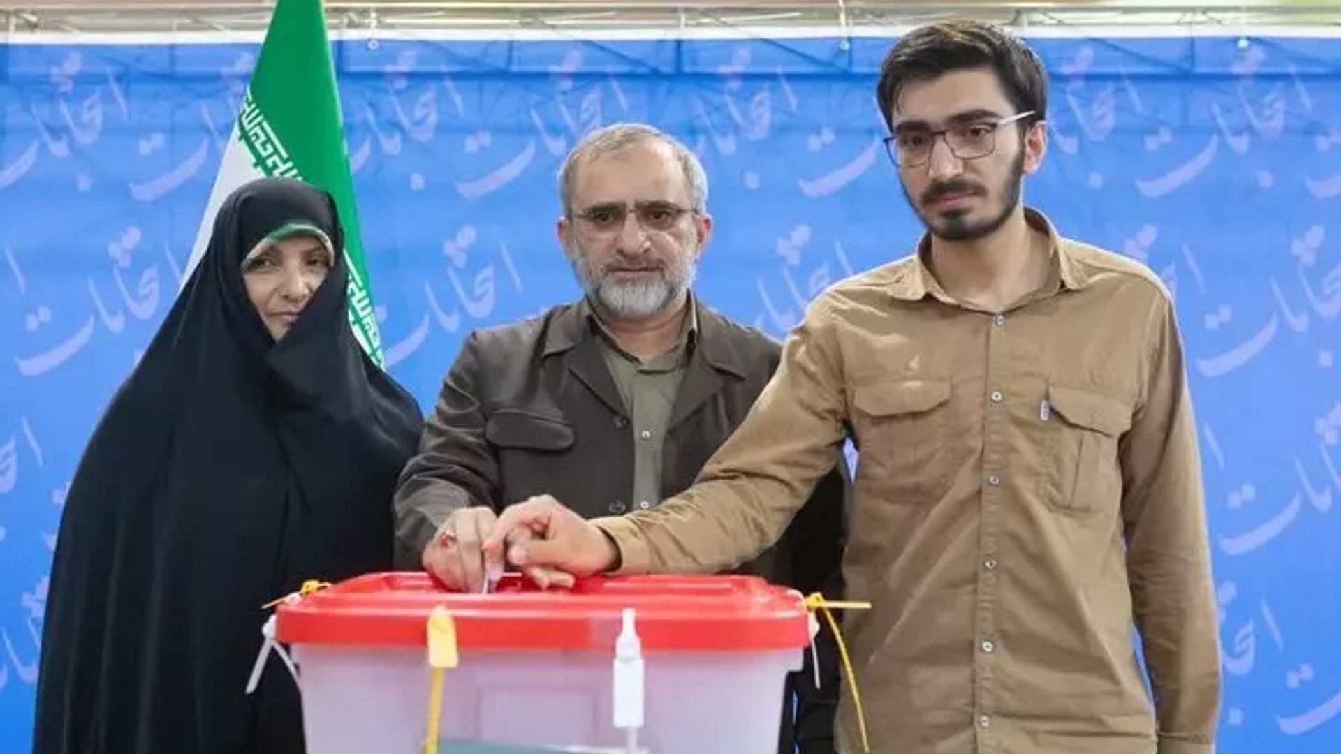 استاندار مرکزی: شور مشارکت قابل لمس است