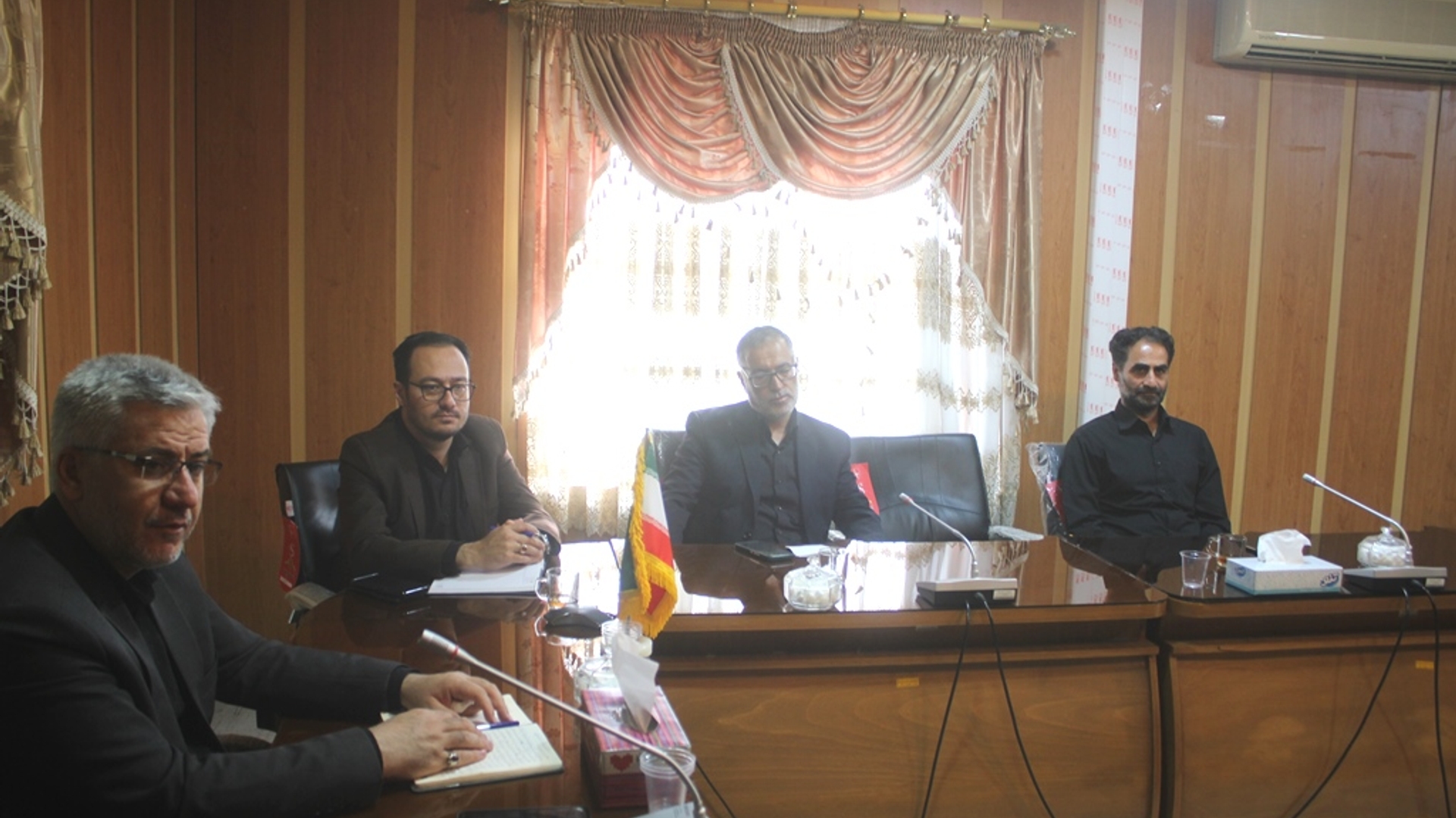 دومین جلسه شورای معاونین فرمانداری شهرستان خمین در سال 1403 برگزار شد