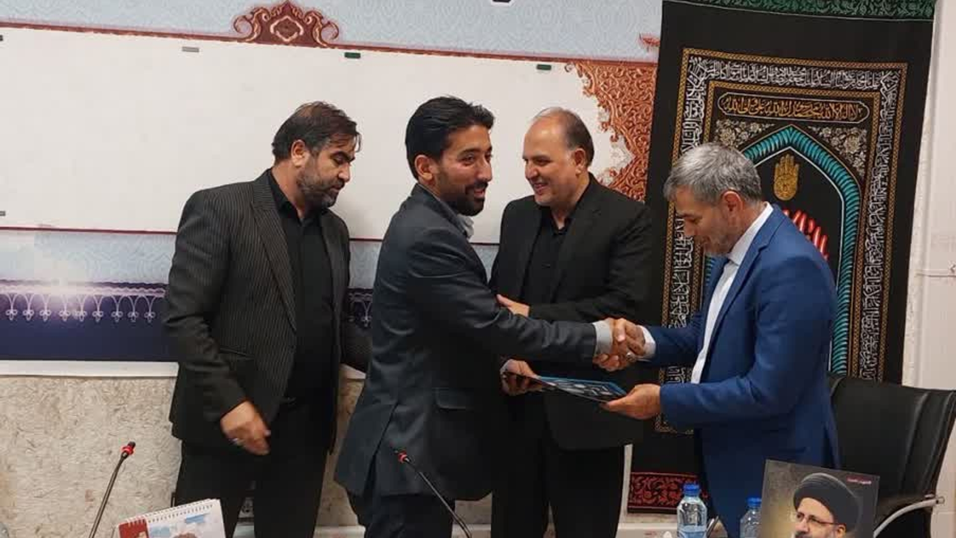 تقدیر از مدیر آبفا شهرستان، شهردار فرمهین و شهردار تلخاب