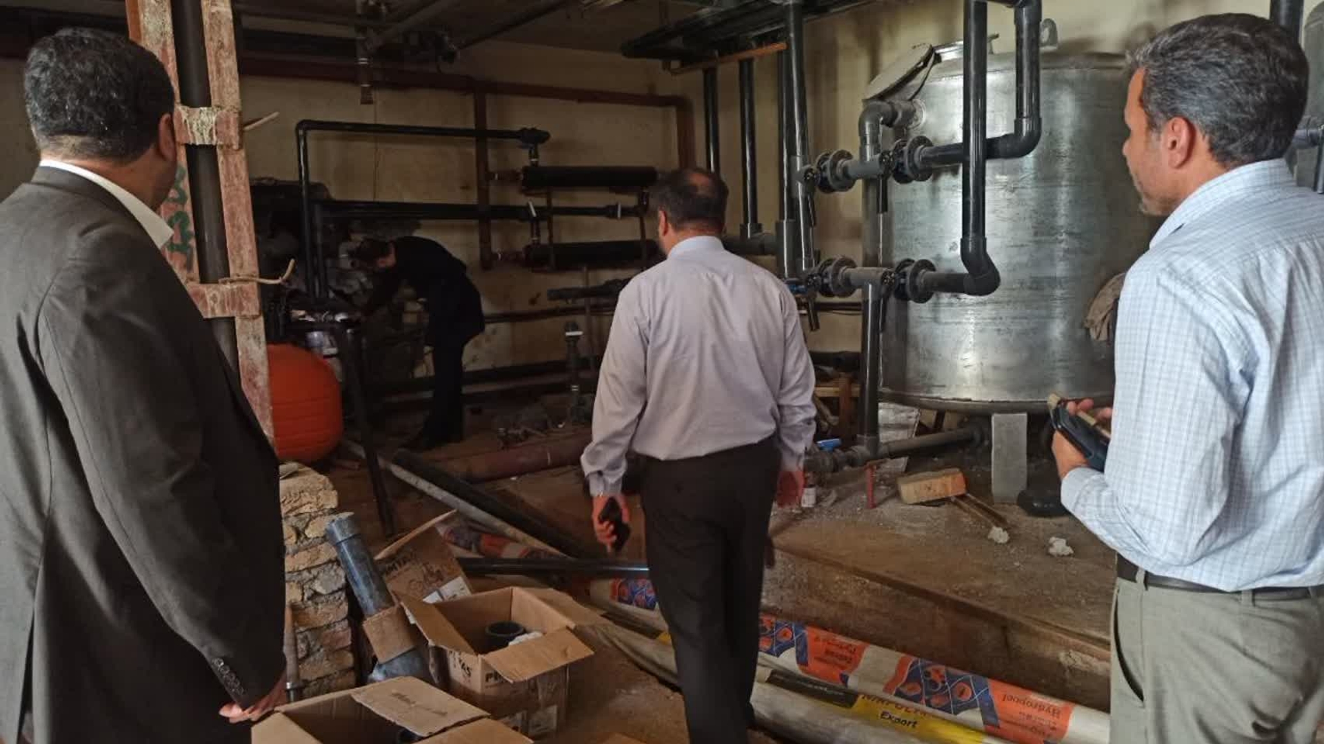 بازدید فرماندار شهرستان محلات از مراحل آماده‌سازی استخر شهدای فتح المبین محلات