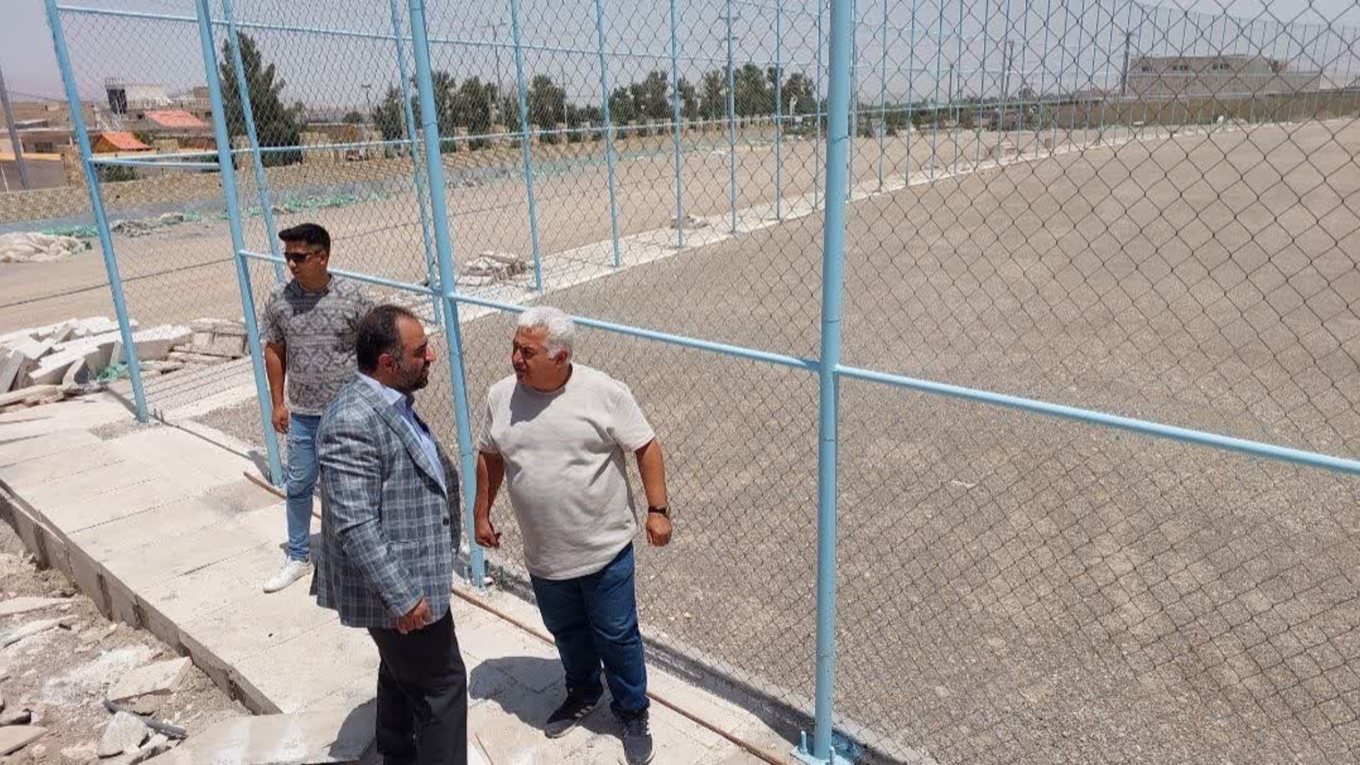 بازدید از مجتمع ورزشی خیرساز باقرآبادِ نیم ور