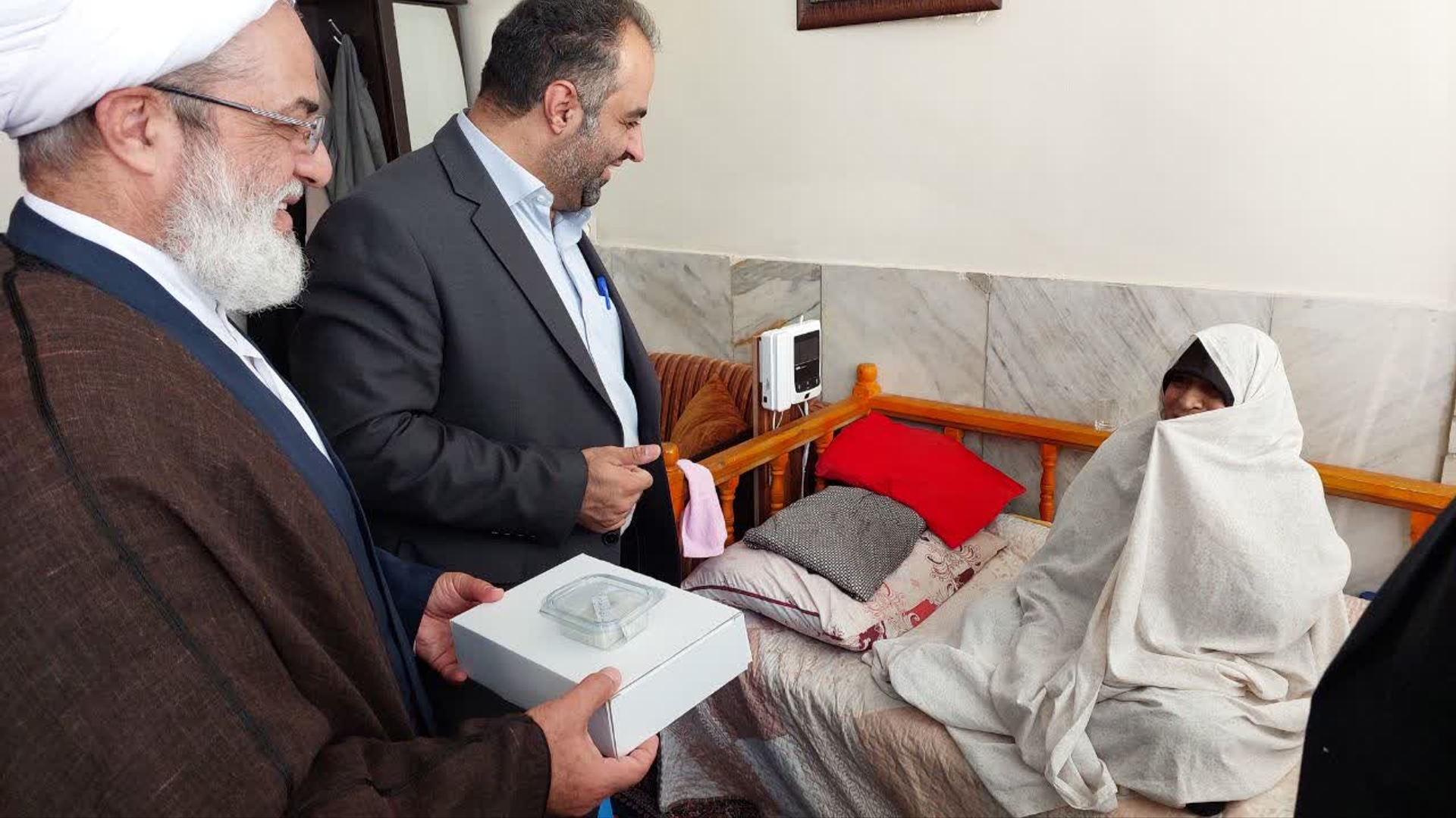 دیدار با خانواده شهید والامقام سعید حسینی در شهرمحلات