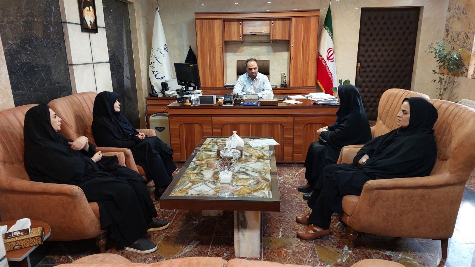 دیدار رییس و کارشناسان اداره بهزیستی شهرستان محلات با دکتر ترکیان فرماندار شهرستان