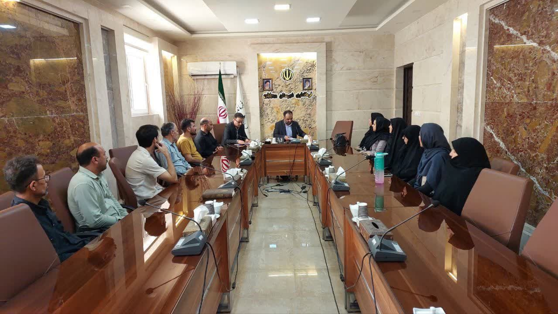 در چهارمین روز از هفته ملی مهارت دیدار متولیان مهارت آموزی با فرماندار شهرستان محلات صورت پذیرفت.