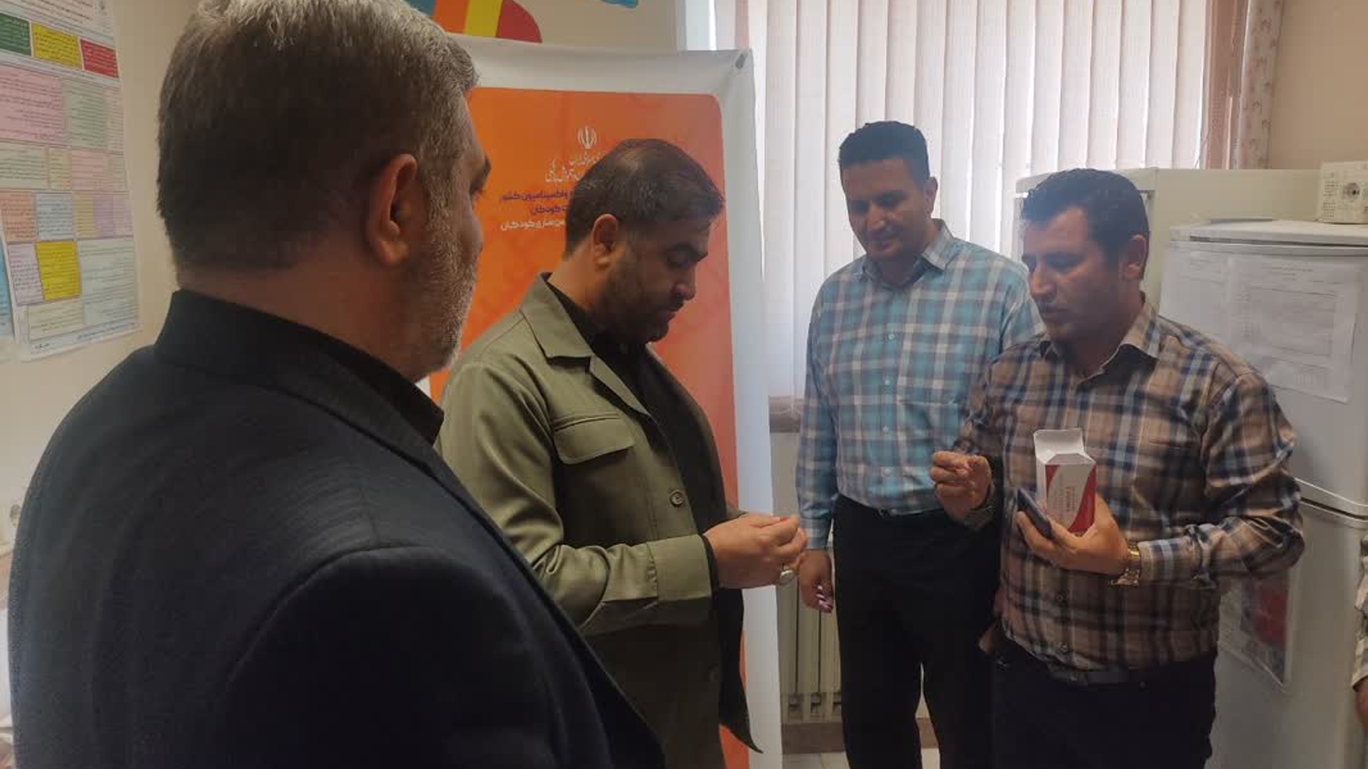 ورود واکسن پنوموکوک به برنامه ایمن سازی کودکان شهرستان فراهان