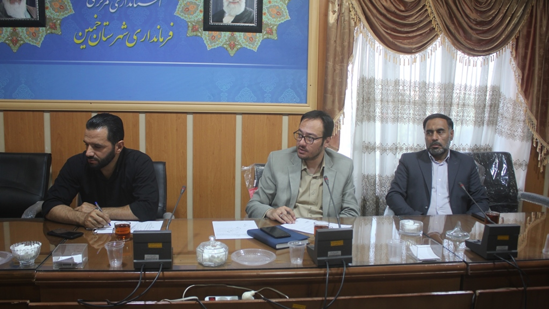 دومین جلسه کمیته ساماندهی کشتارگاه دام شهرستان خمین در سال 1403 برگزار شد