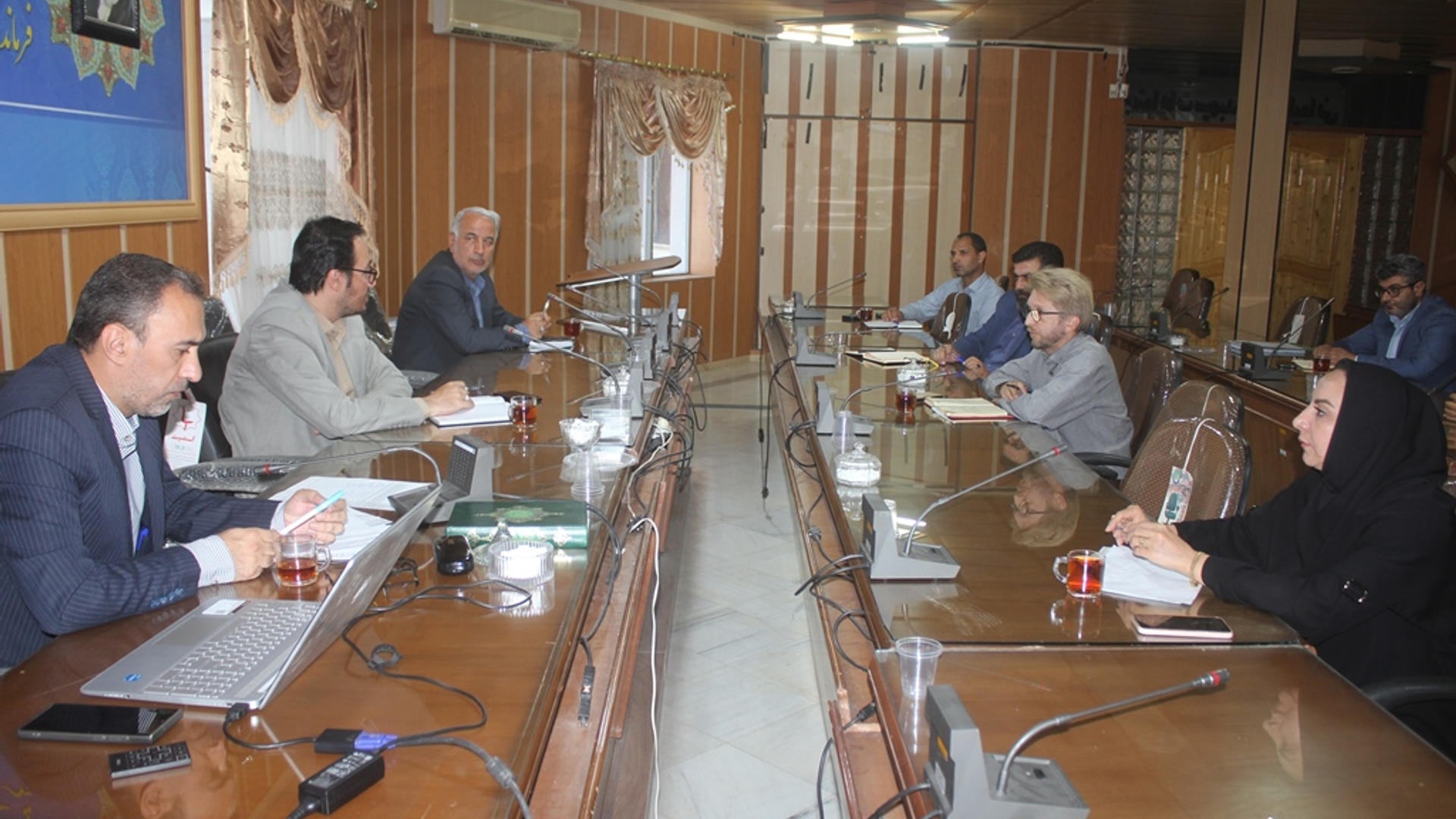 اولین جلسه کمیته مناسب سازی محیط معلولان و سالمندان شهرستان خمین در سال 1403برگزار شد