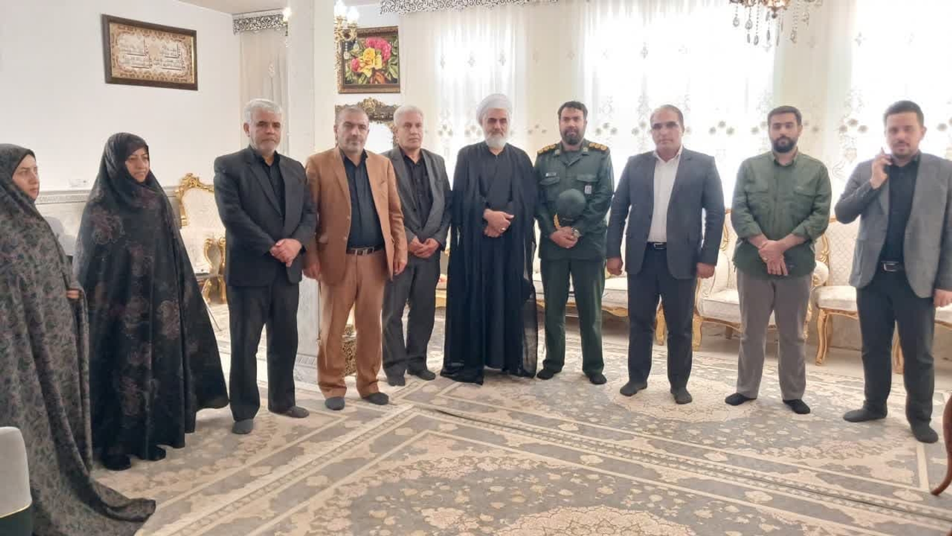 دیدار با خانواده معظم شهید کارمند والامقام وفایی