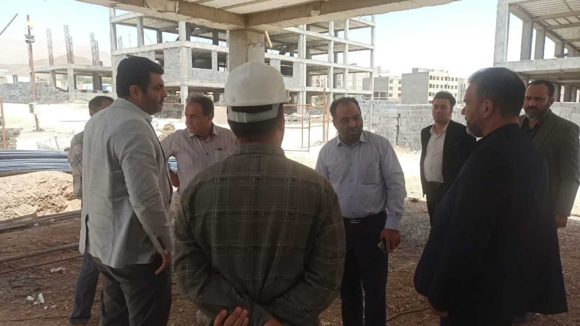 بررسی میدانی وضعیت پروژه مسکن ملی محلات