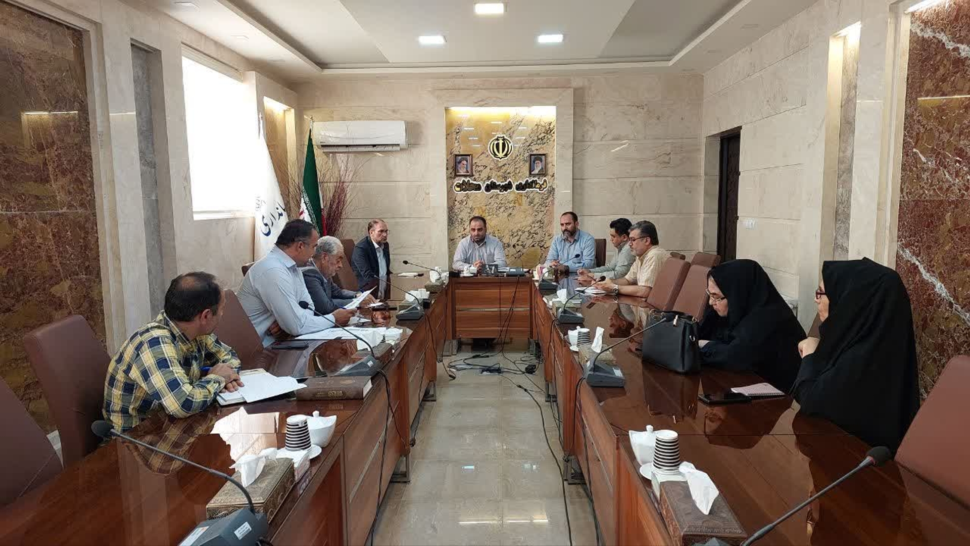 جلسه انجمن کتابخانه های عمومی شهرستان محلات .