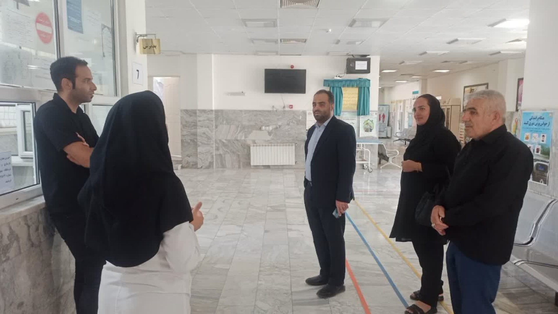 بازدید میدانی فرماندار شهرستان محلات از درمانگاه نیم‌ور و برخی پروژه‌های عمرانی شهر نیم‌ور