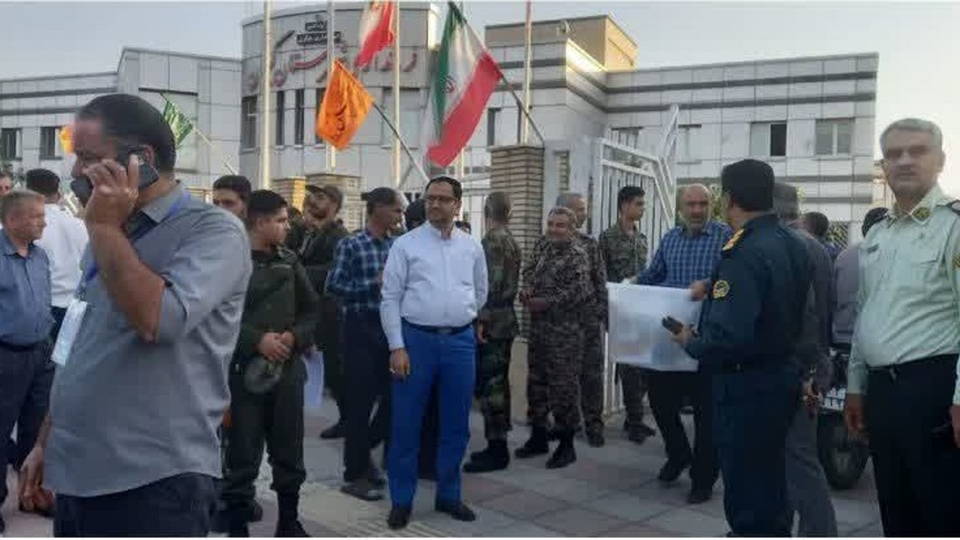 اعزام عوامل اجرایی و نظارتی شعب اخذ رای به محل شعبات