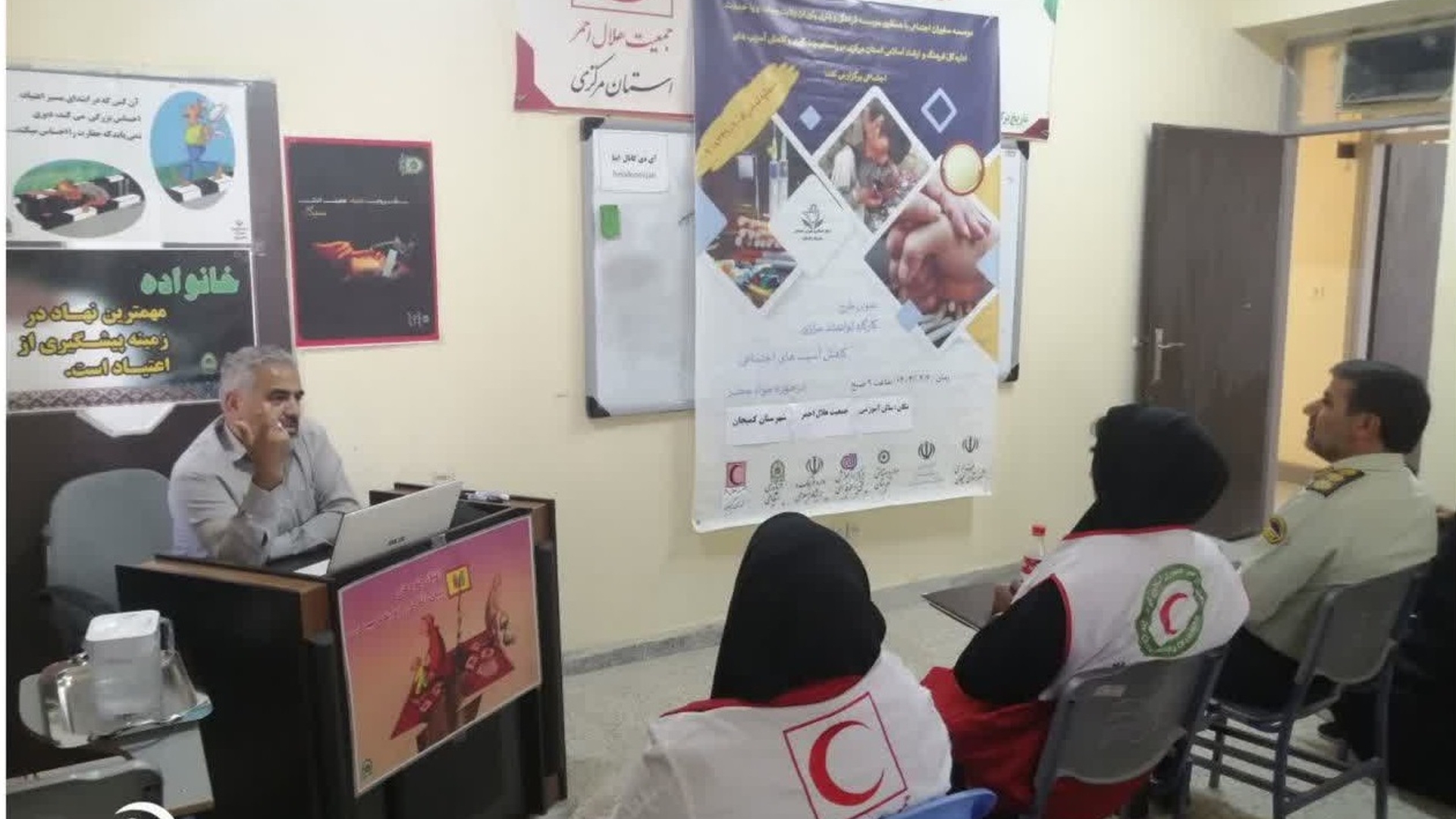 برگزاری کارگاه آموزشی کاهش آسیب های اجتماعی در حوزه مواد مخدر ویژه بانوان