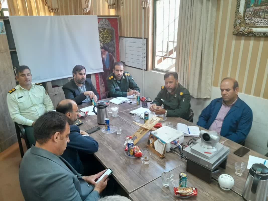 جلسه هماهنگی برنامه های هفته دفاع مقدس به ریاست آقازیارتی فرماندار شهرستان فراهان