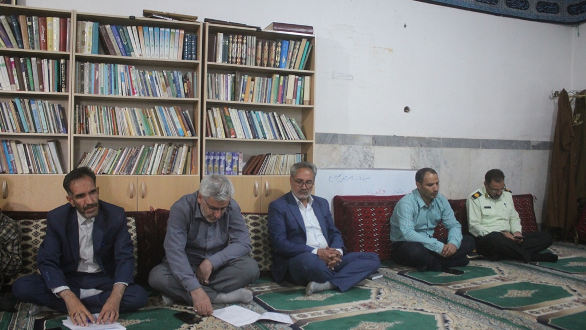 نشست بررسی مسائل و مشکلات محله محسن آباد شهر خمین برگزار شد