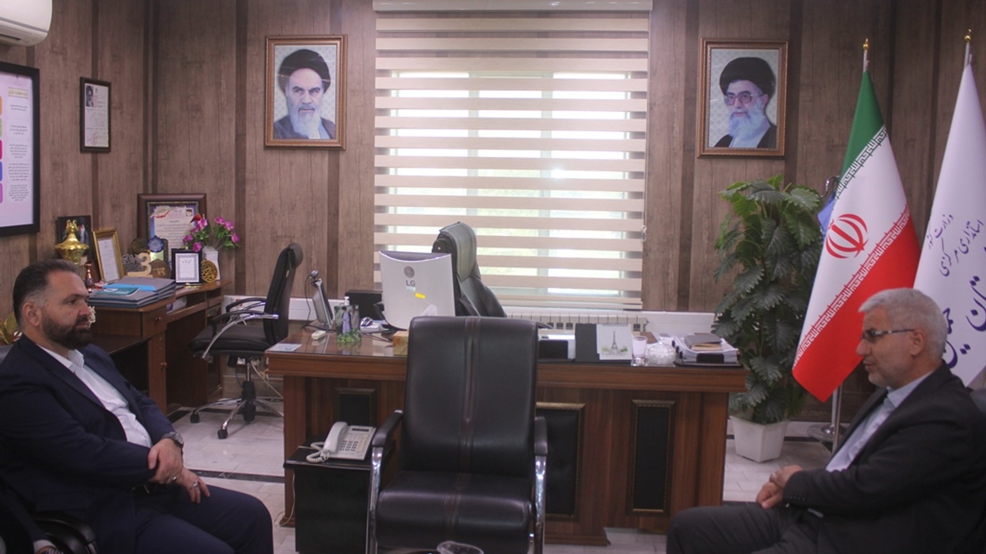 دیدار مدیرکل تعزیرات حکومتی استان با فرماندار شهرستان خمین برگزار شد