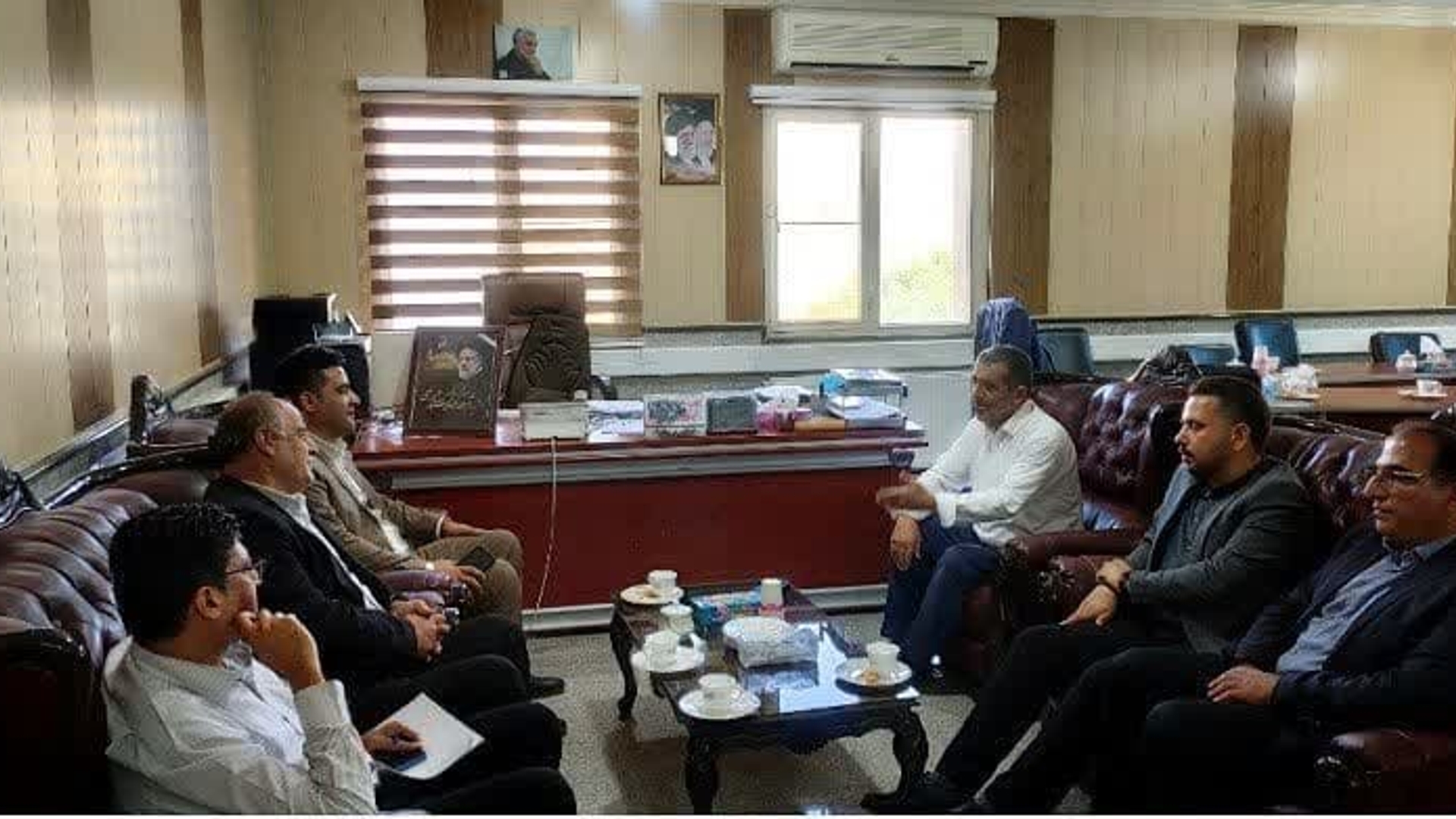 دیدار مدیرکل نوسازی،توسعه و تجهیز مدارس استان مرکزی با فرماندار زرندیه