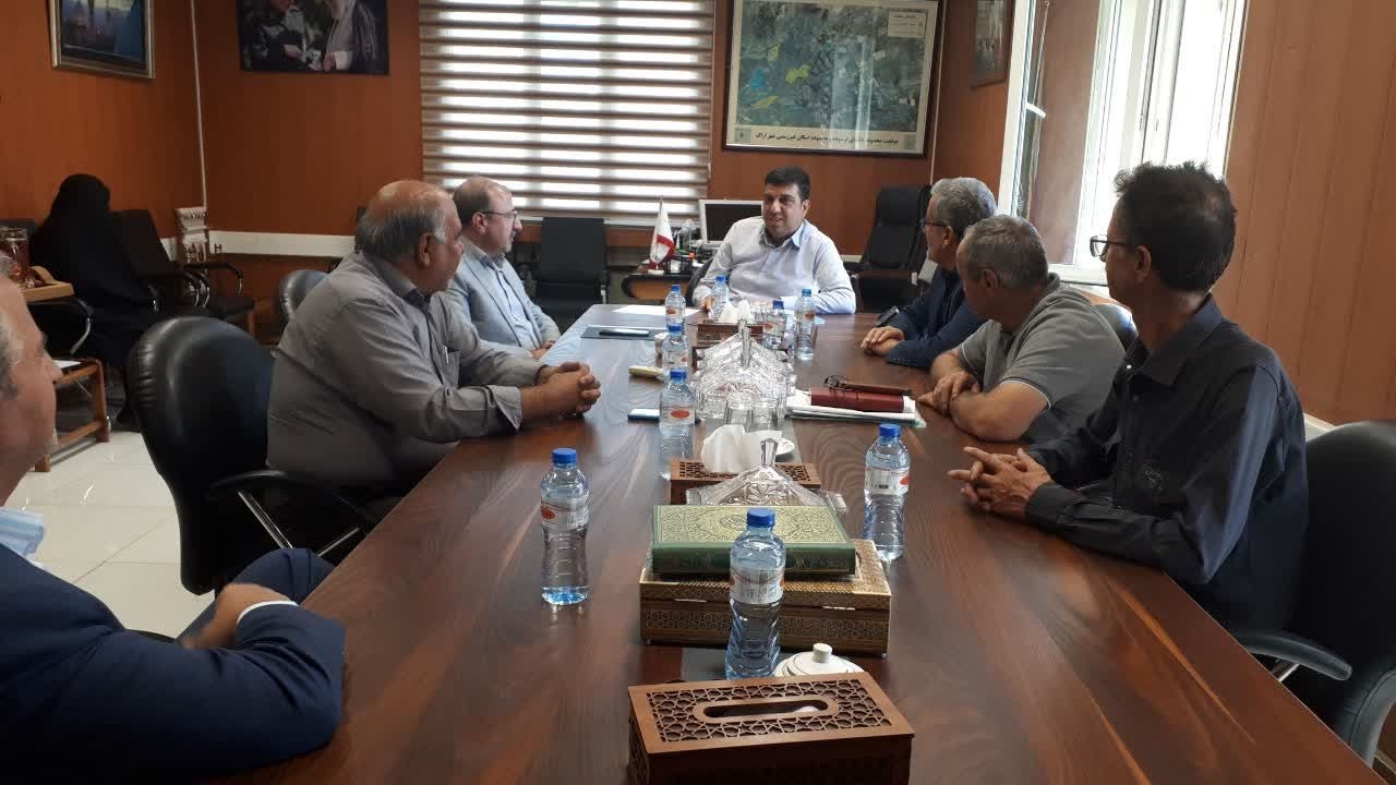 امیرهادی فرماندار اراک:
ستاد پیگیری ساماندهی باغات سنجان و کرهرود در فرمانداری اراک فعال می شود