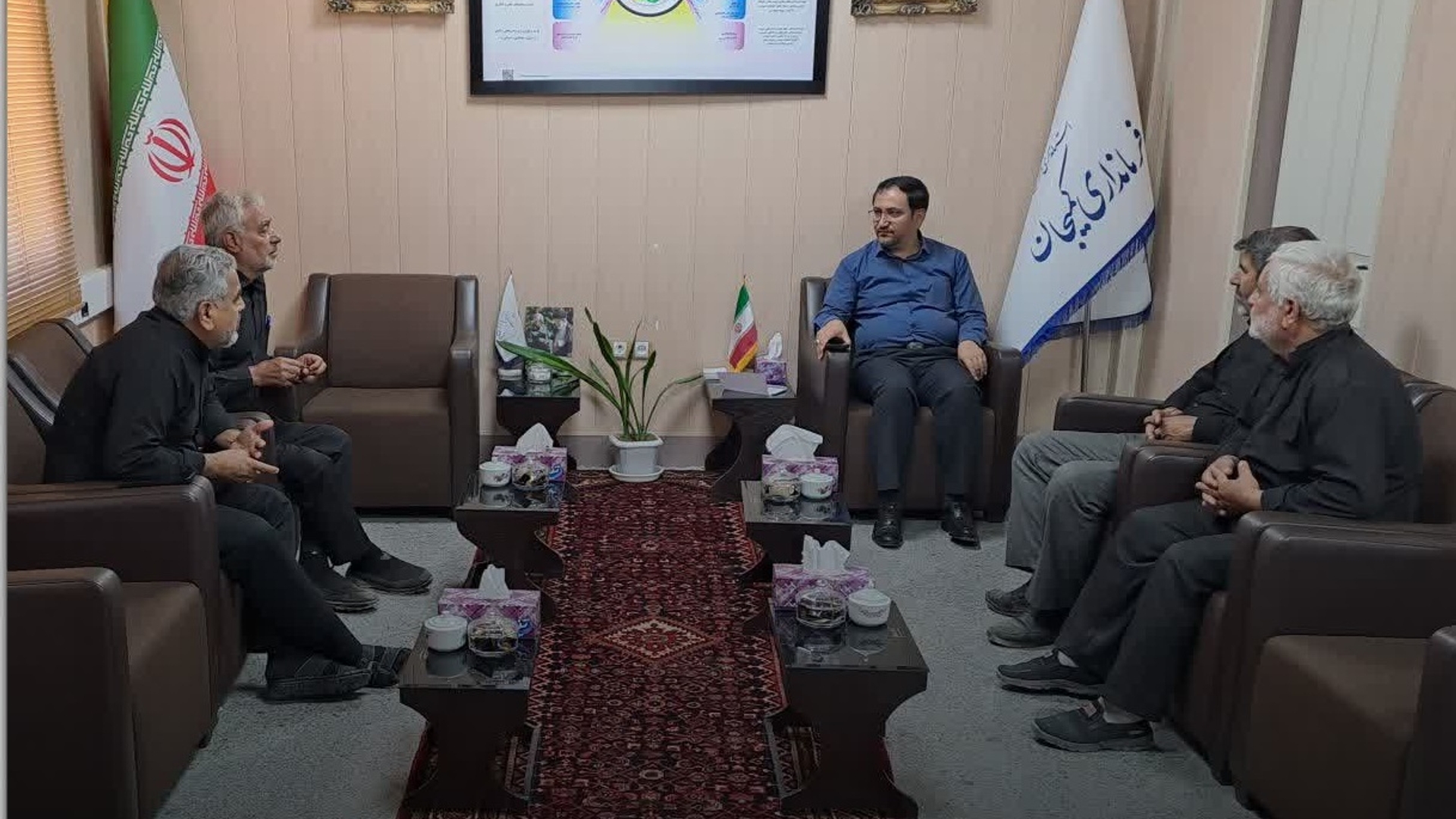 دوازدهمین یادواره شهدای گرانقدر روستای وفس همزمان با هفته دفاع مقدس برگزار می گردد.