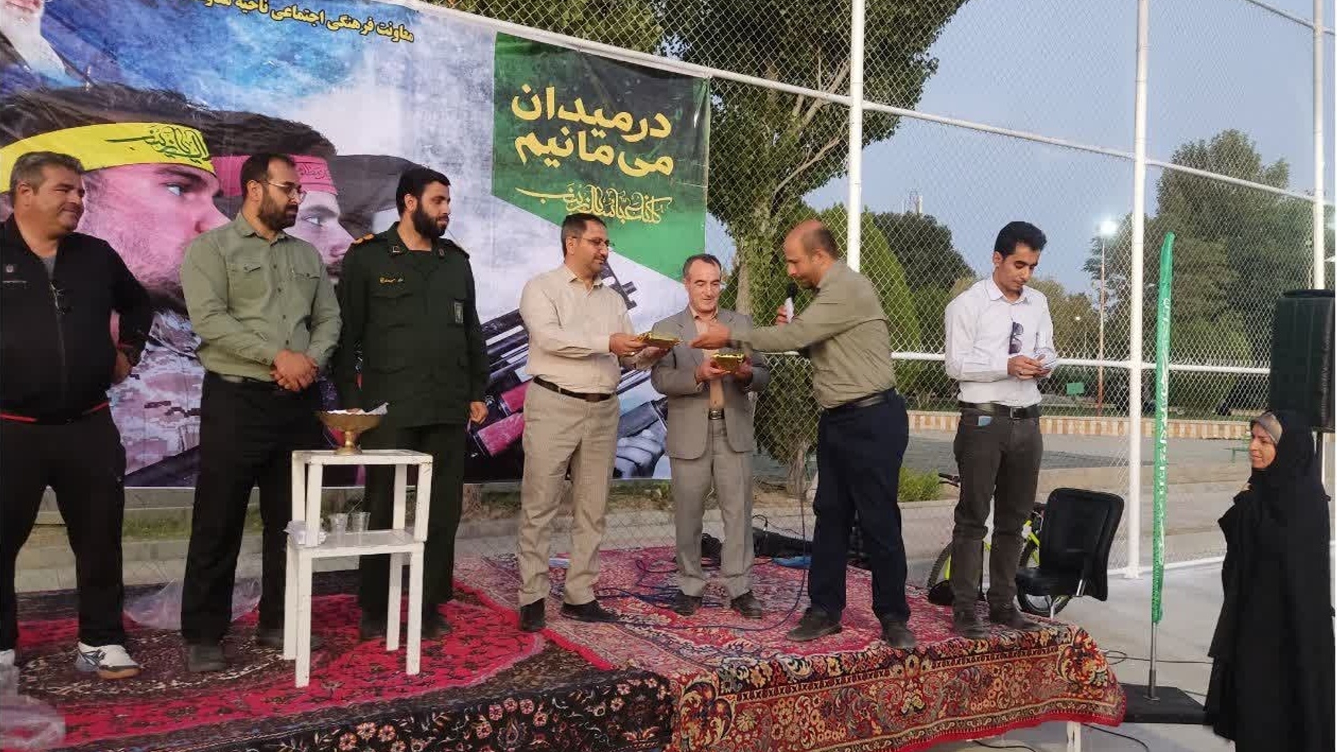 برگزاری همایش پیاده روی و جشن میلاد نبی مکرم اسلام (ص)و امام صادق (ع) در شهرستان کمیجان