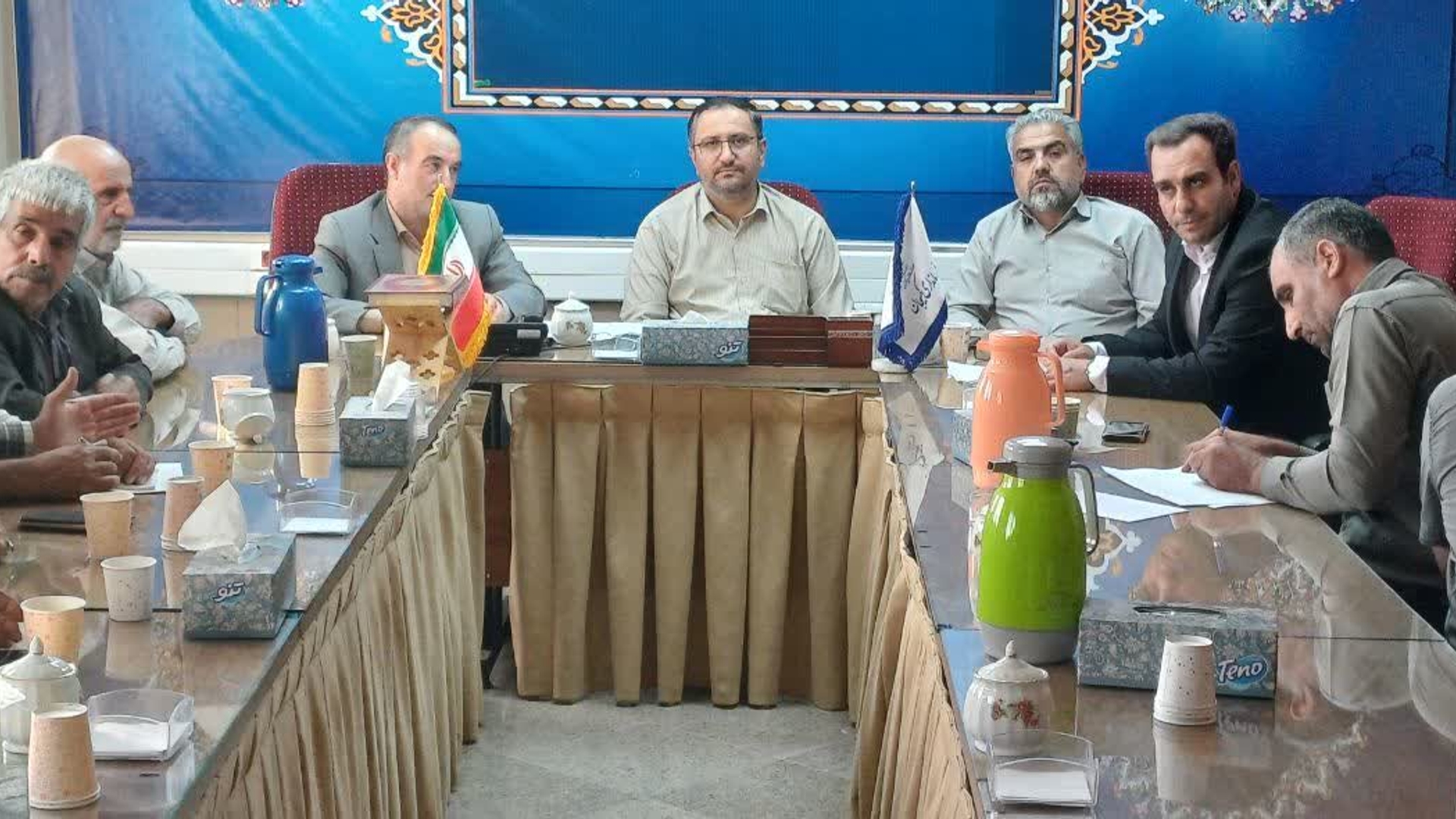 بررسی مشکلات احداث کانال آب کشاورزی روستای کلوان