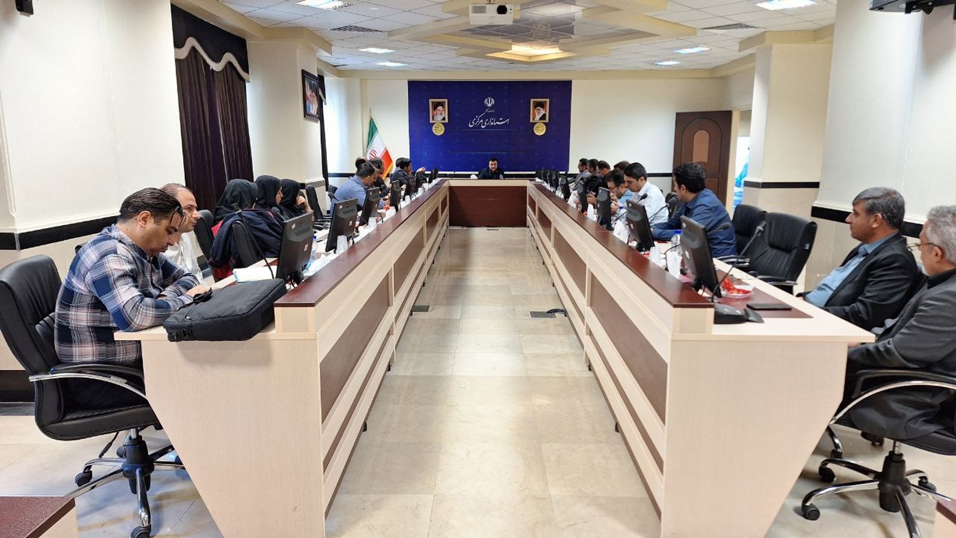 برگزاری اولین جلسه از دوره آموزشی«آشنایی با قانون اساسی جمهوری اسلامی ایران»