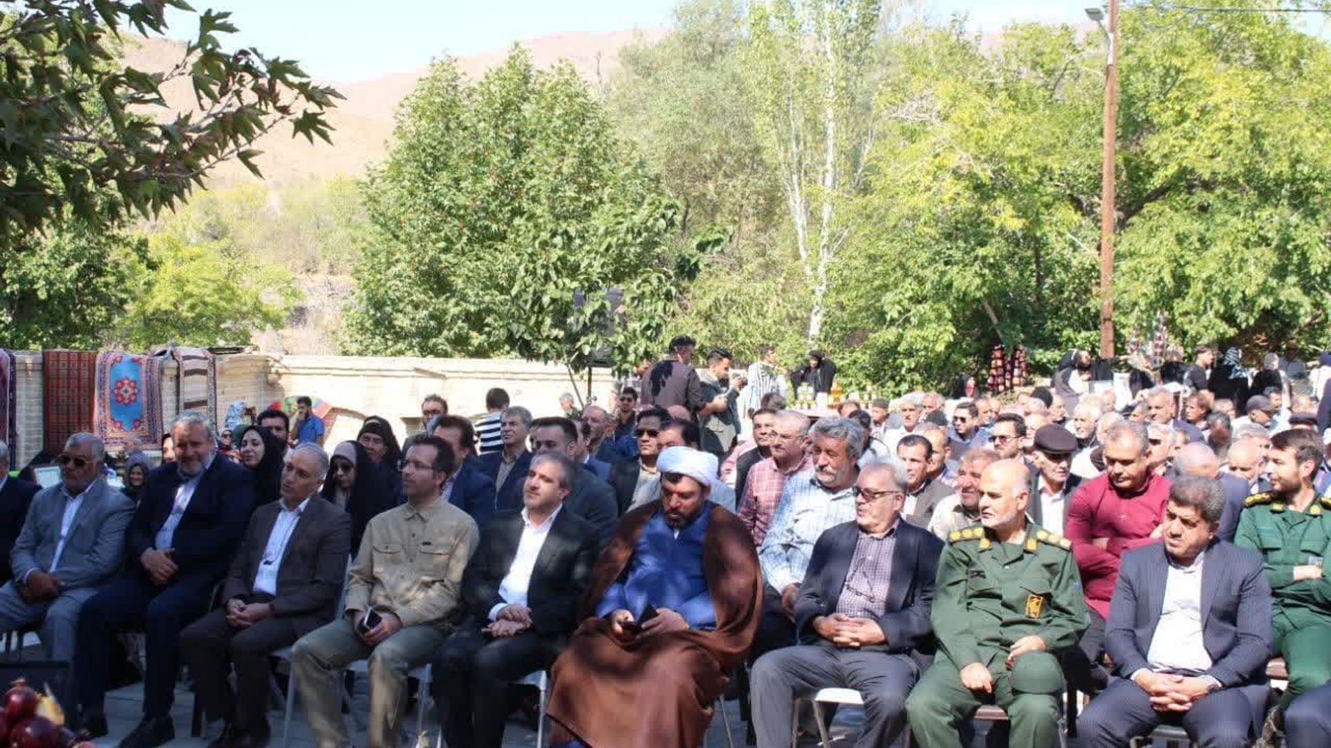 برگزاری همایش گرامیداشت روز ملی روستا و عشایر بخش مرکزی شهرستان ساوه