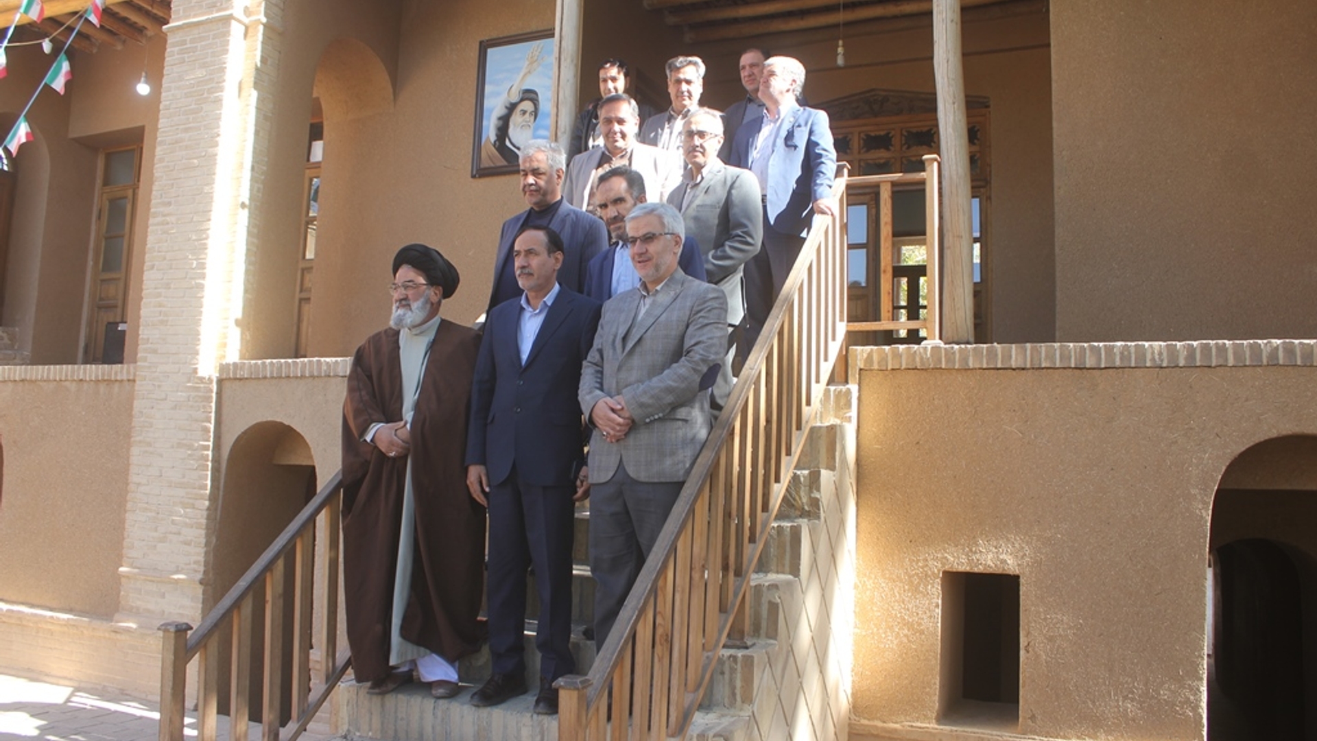 معاون وزیر جهاد کشاورزی از بیت تاریخی حضرت امام (ره) در خمین بازدید کرد