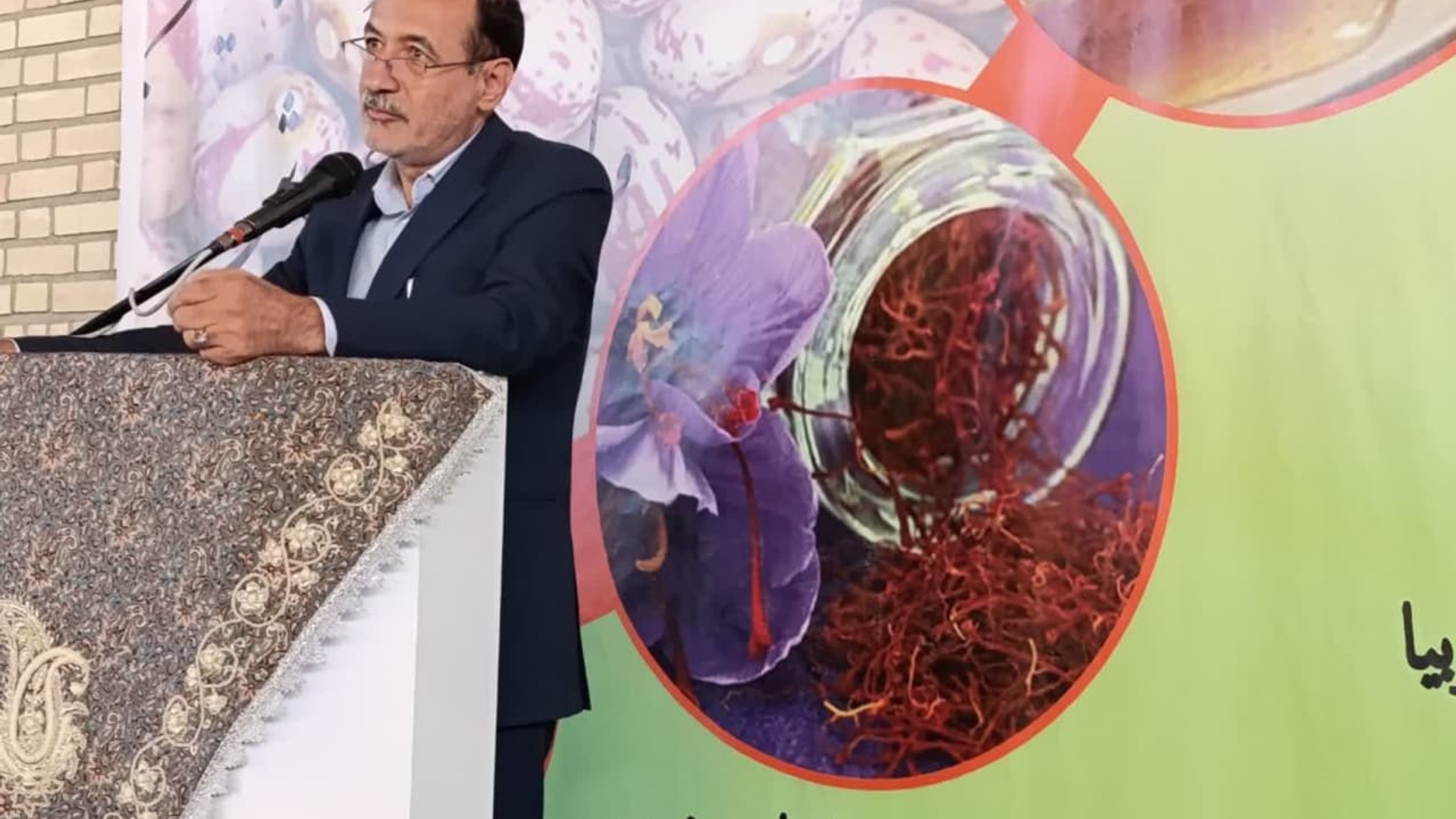 آئین اختتامیه دومین جشنواره لوبیا و محصولات کشاورزی شهرستان خمین برگزار شد