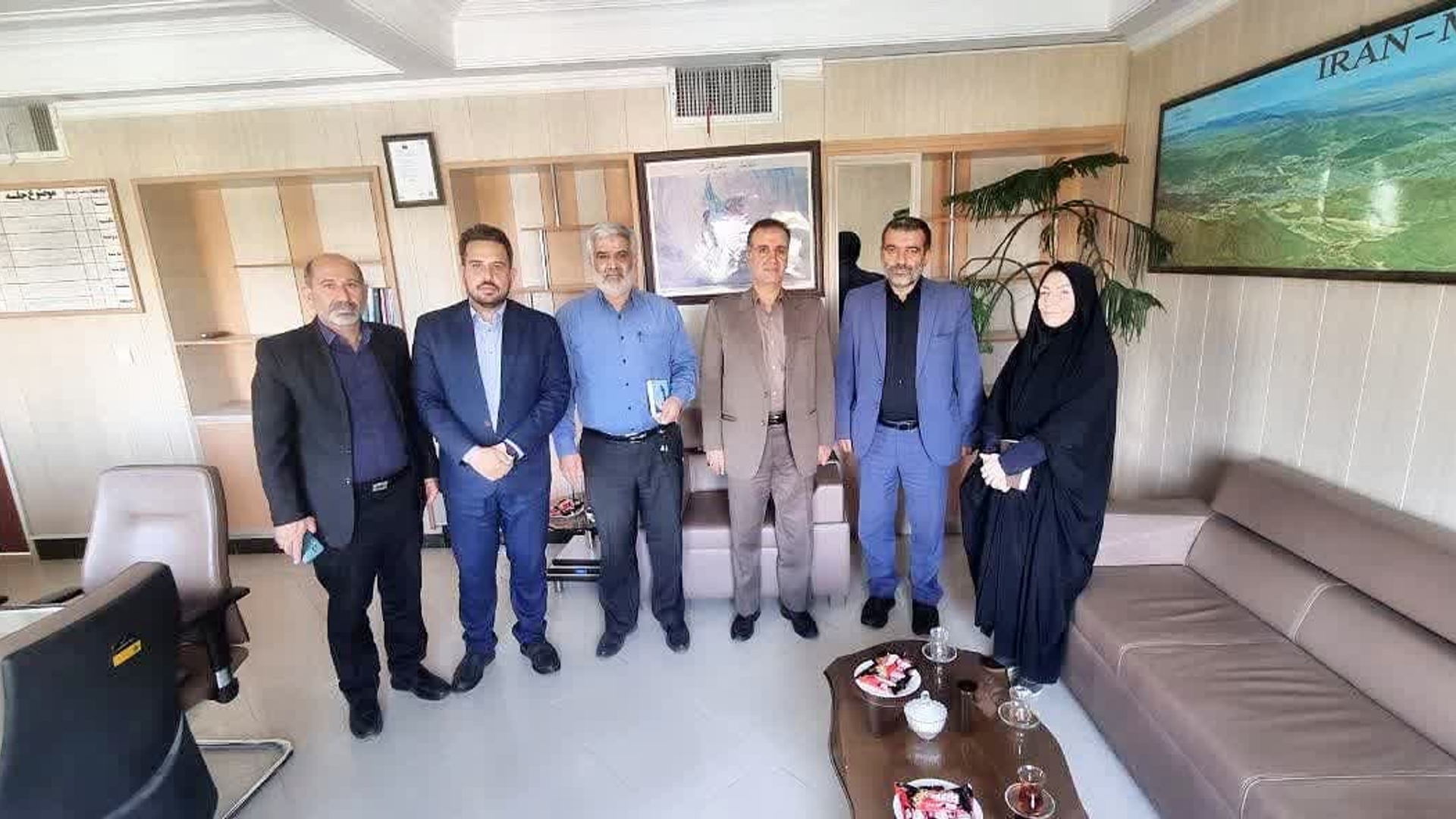 بررسی مشکلات و تنش های آبی شهرستان